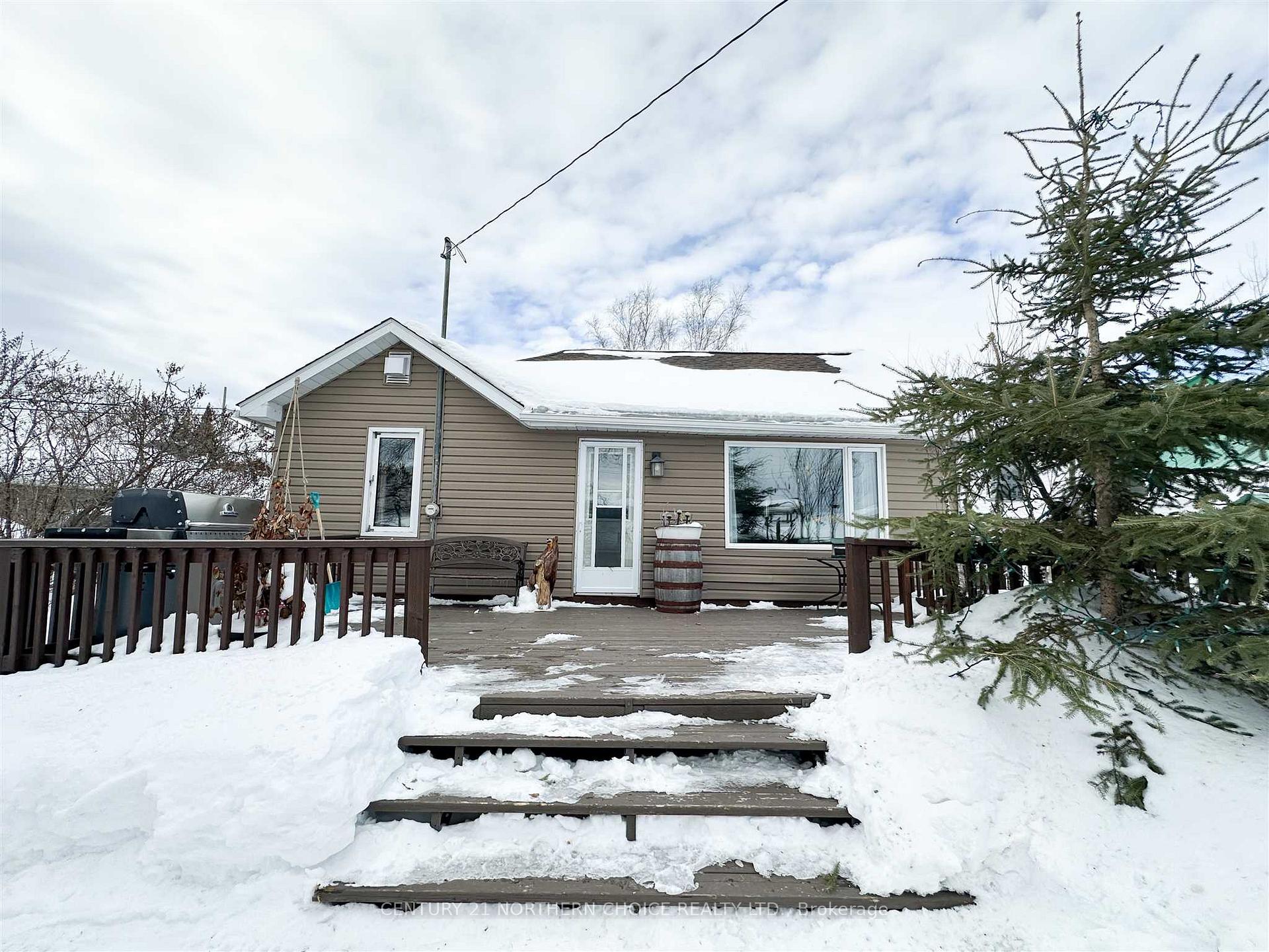 Photo 18 of 29 Keewatin Road, Red Lake — HOMEH