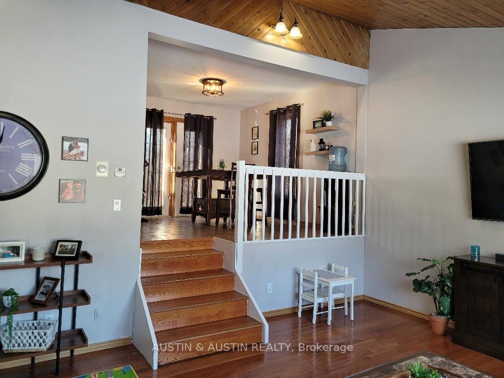 Photo 7 of 130 Coates Road, Kenora Remote Area, Oxdrift — HOMEH