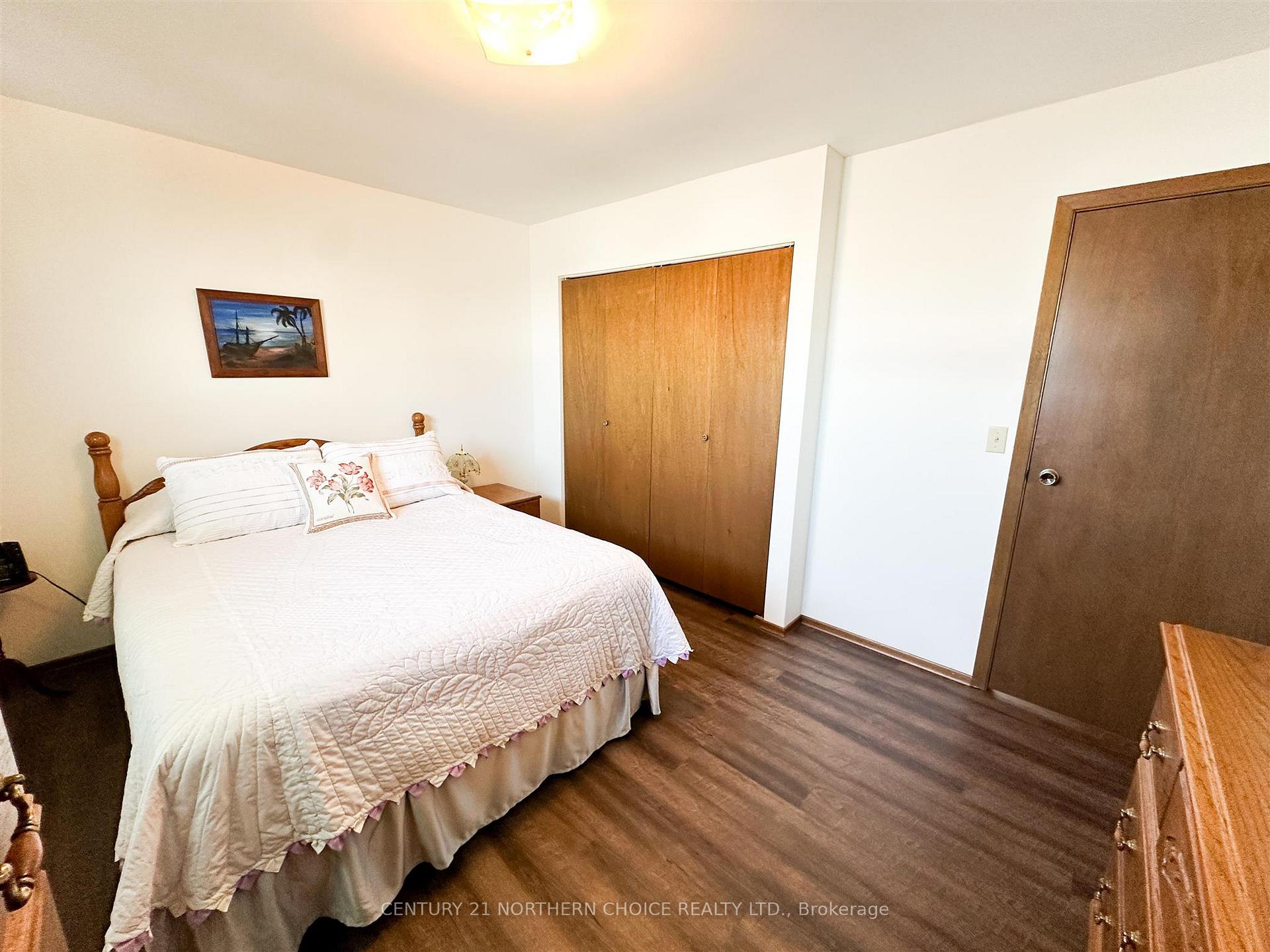 Photo 15 of 2 Pyerite Street, Red Lake — HOMEH