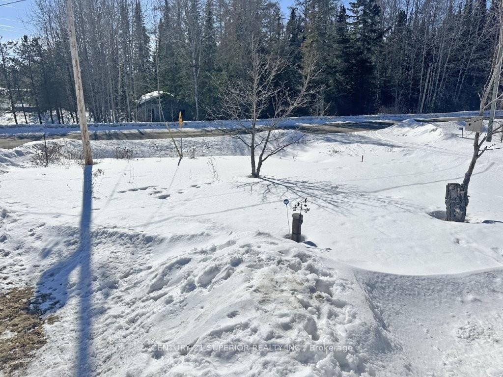 Photo 4 of 377 Hwy 582, Thunder Bay Remote Area — HOMEH