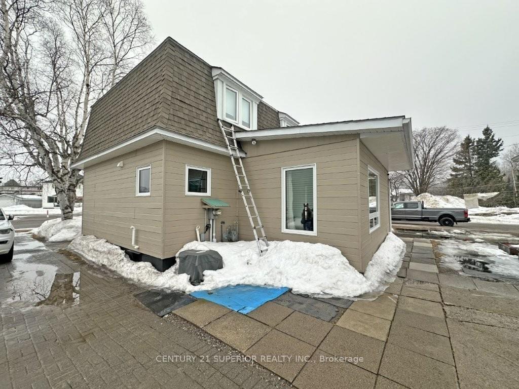 Photo 4 of 83 Brompton Road, Red Rock — HOMEH