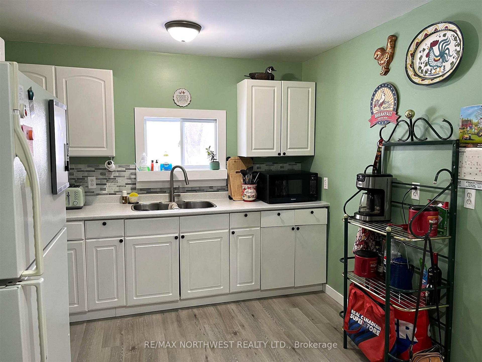 Photo 5 of 131 Maple Crescent, Atikokan — HOMEH