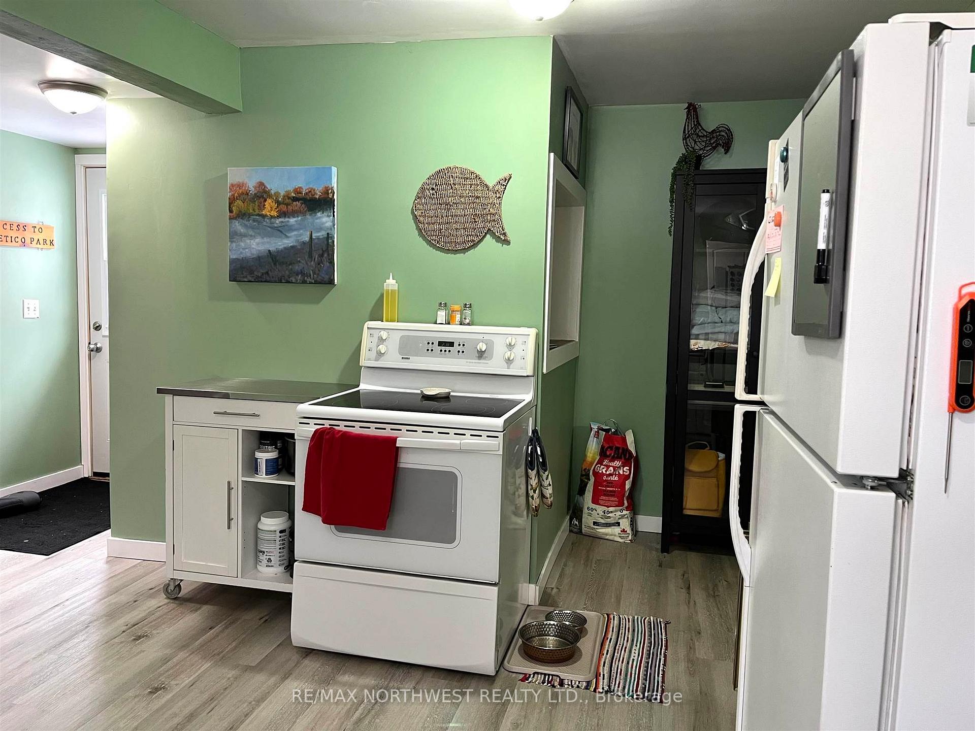 Photo 6 of 131 Maple Crescent, Atikokan — HOMEH