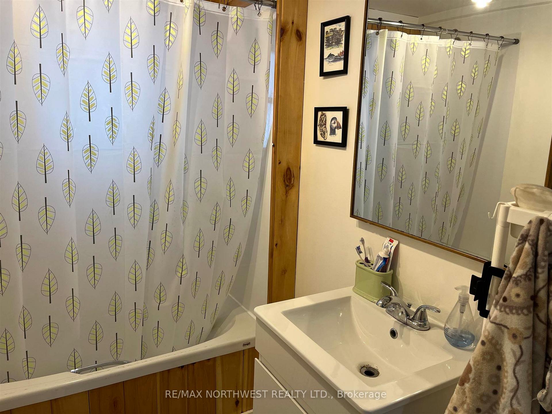 Photo 13 of 131 Maple Crescent, Atikokan — HOMEH