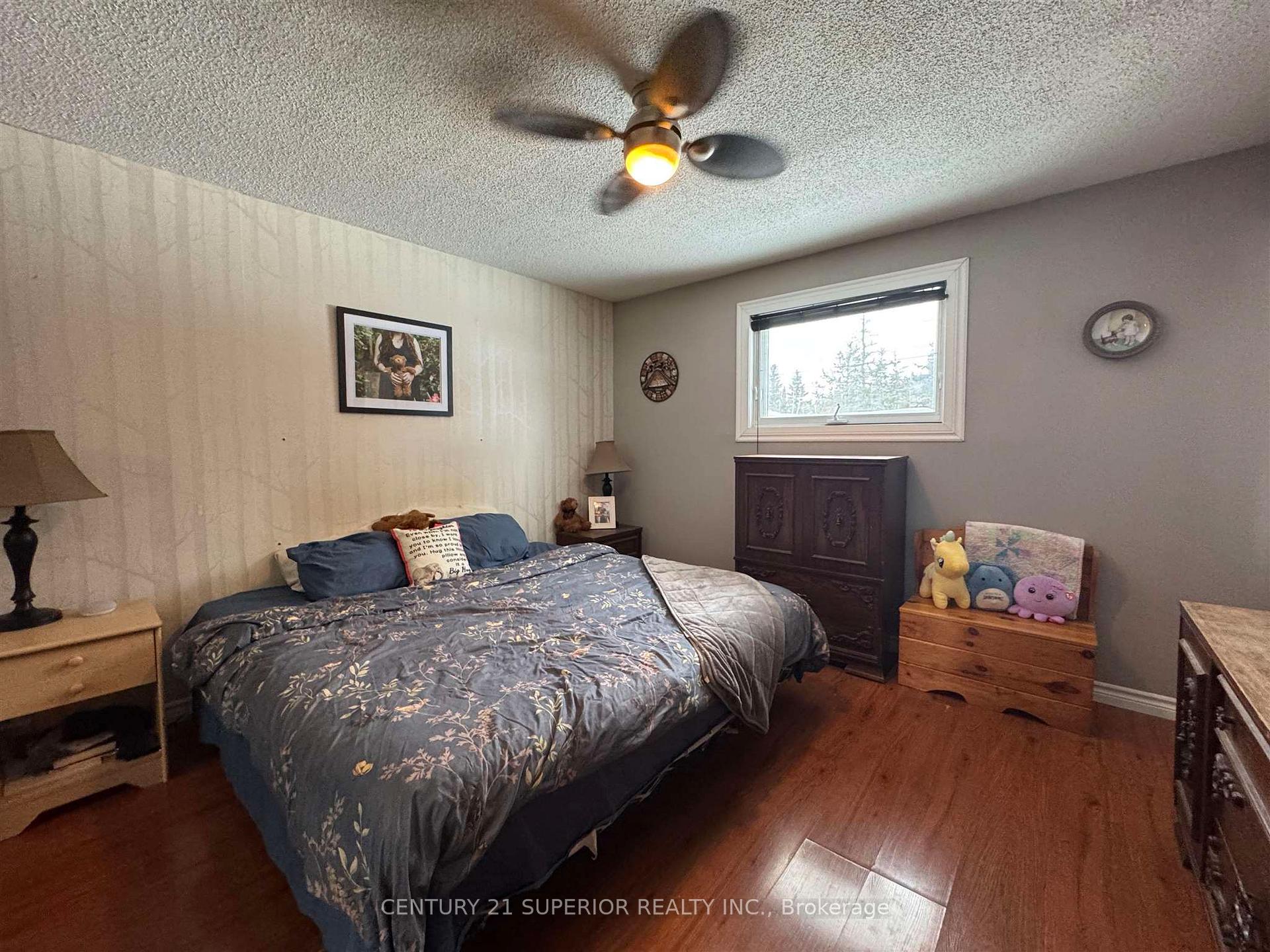 Photo 14 of 27 Aspendale Drive W, Marathon — HOMEH