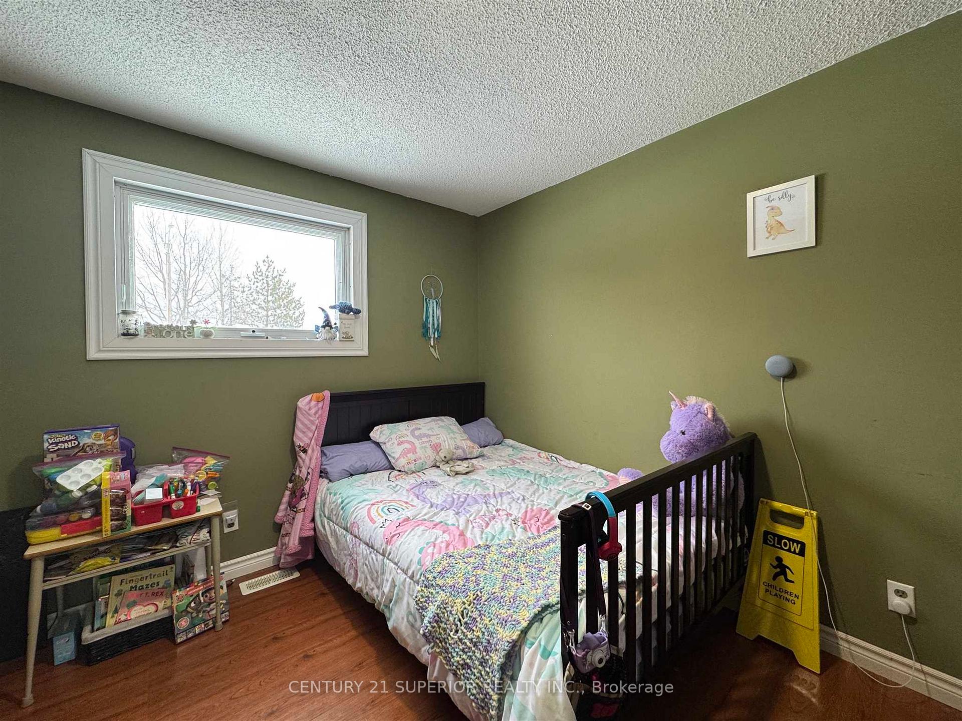 Photo 18 of 27 Aspendale Drive W, Marathon — HOMEH