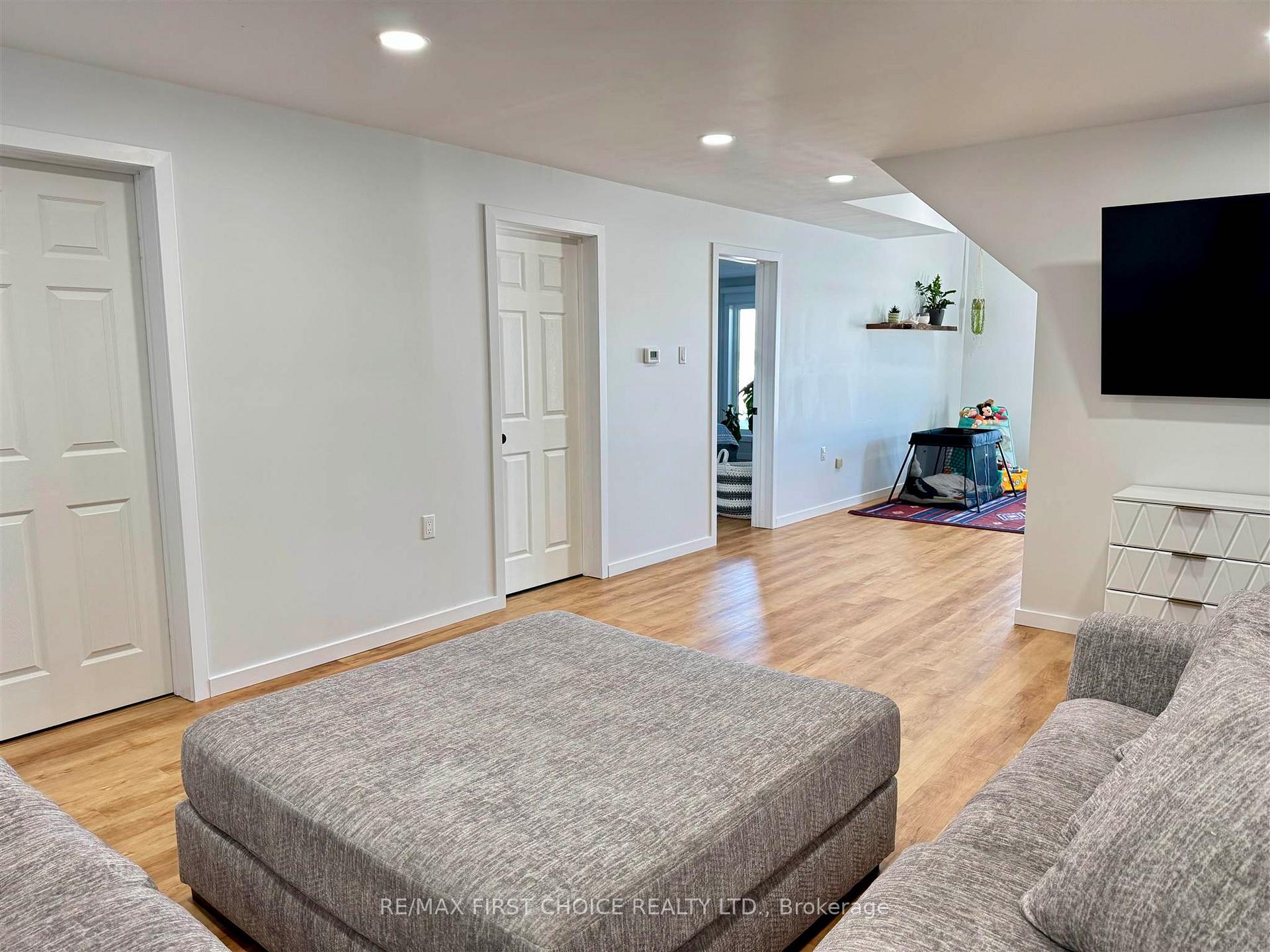 Photo 21 of 73 Howey Street, Red Lake — HOMEH