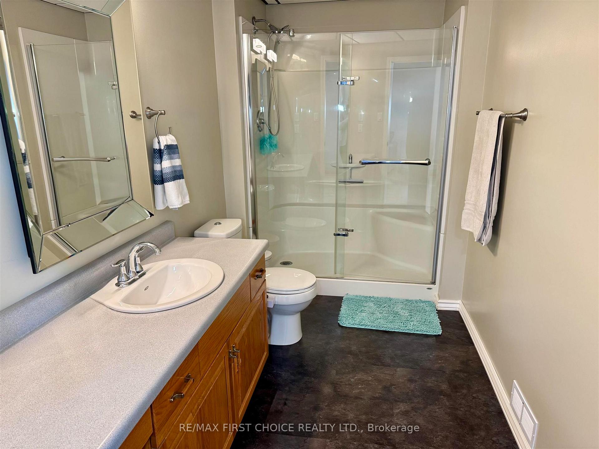 Photo 24 of 73 Howey Street, Red Lake — HOMEH