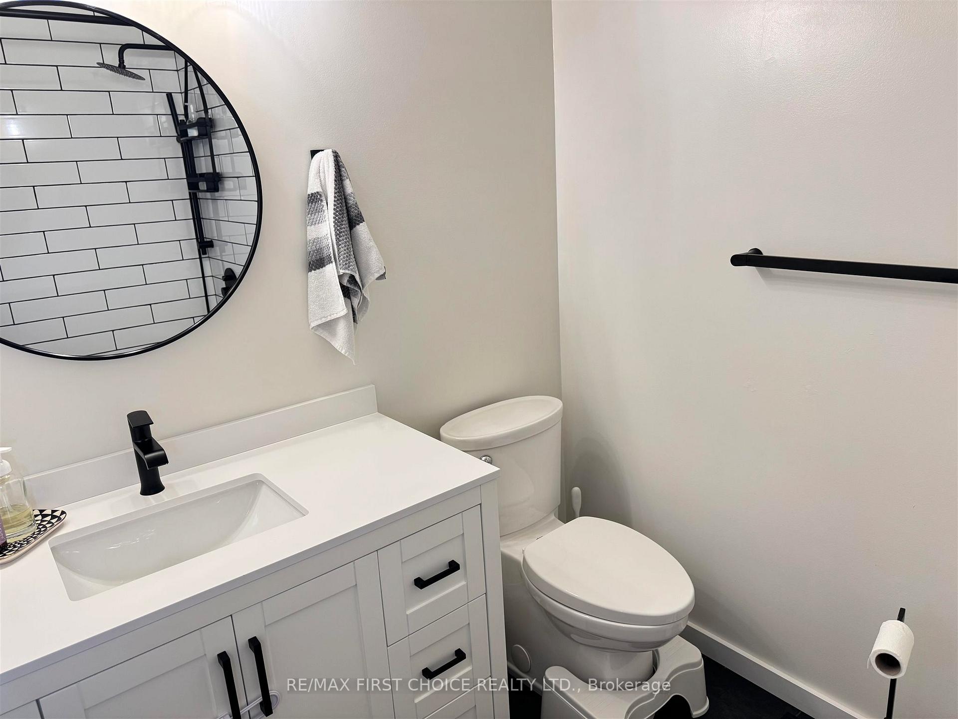 Photo 34 of 73 Howey Street, Red Lake — HOMEH