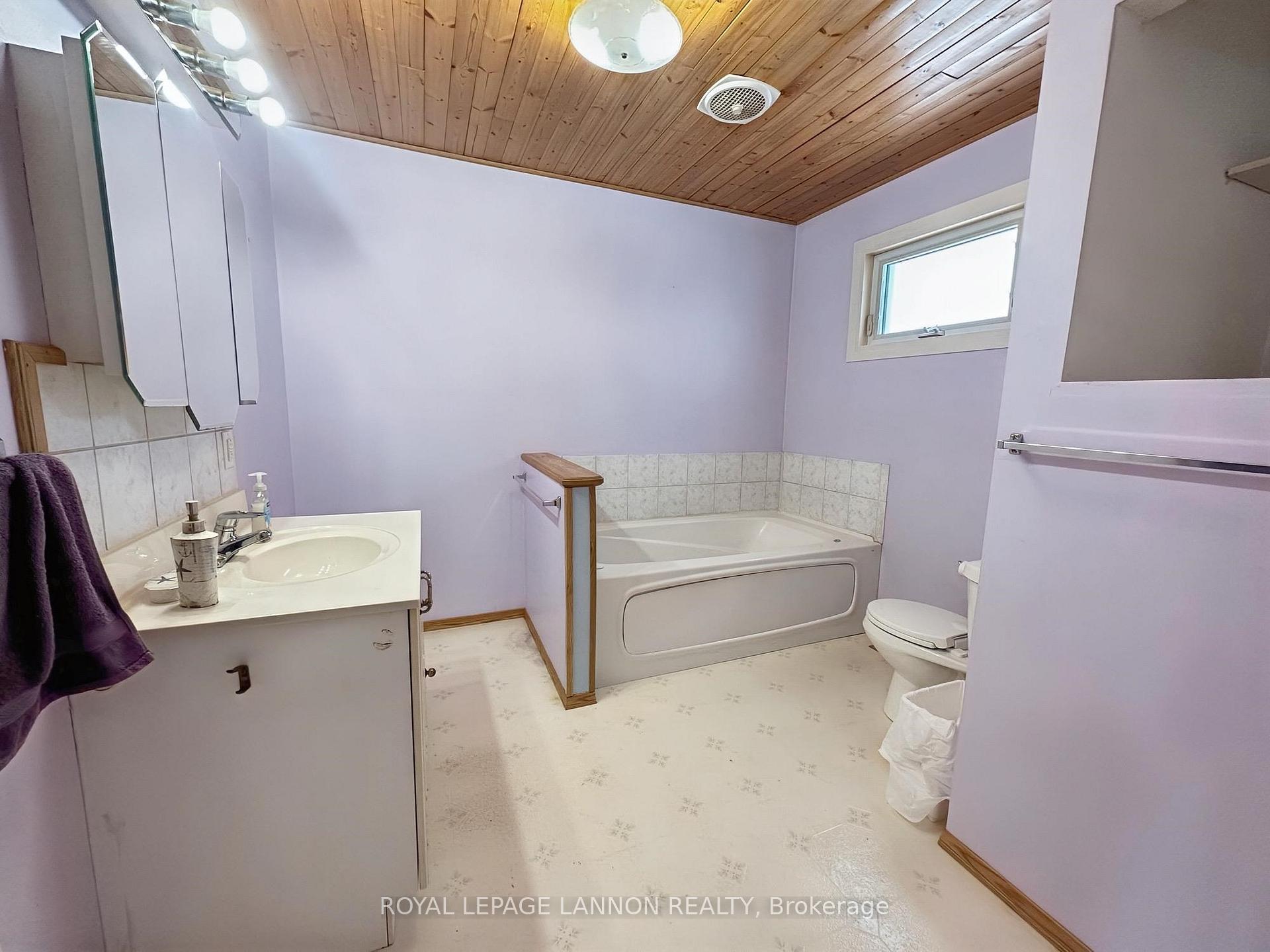 Photo 15 of 210 Third Avenue N, Greenstone — HOMEH