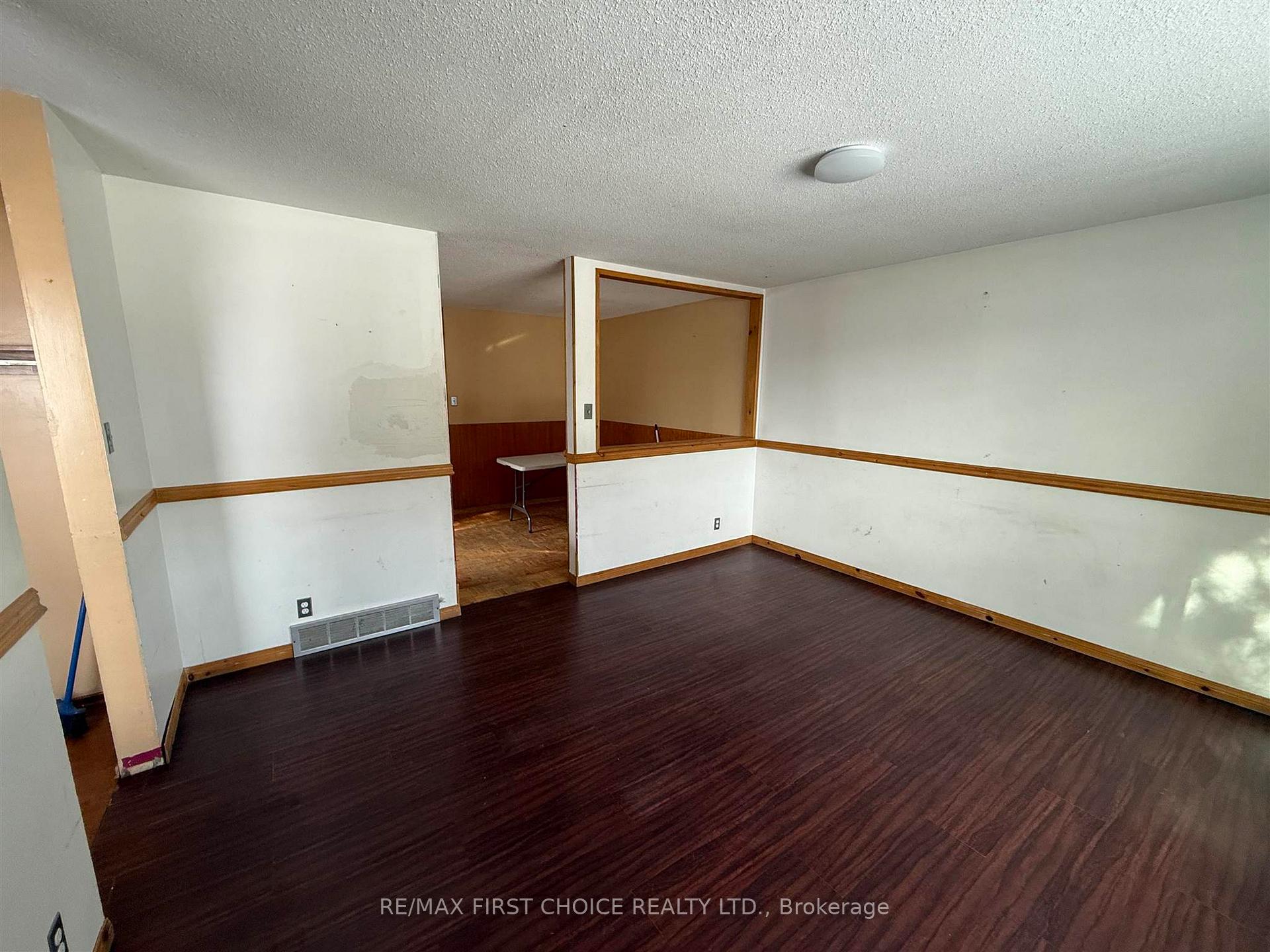 Photo 3 of 85 Wabigoon Drive, Dryden, Pronger Park — HOMEH