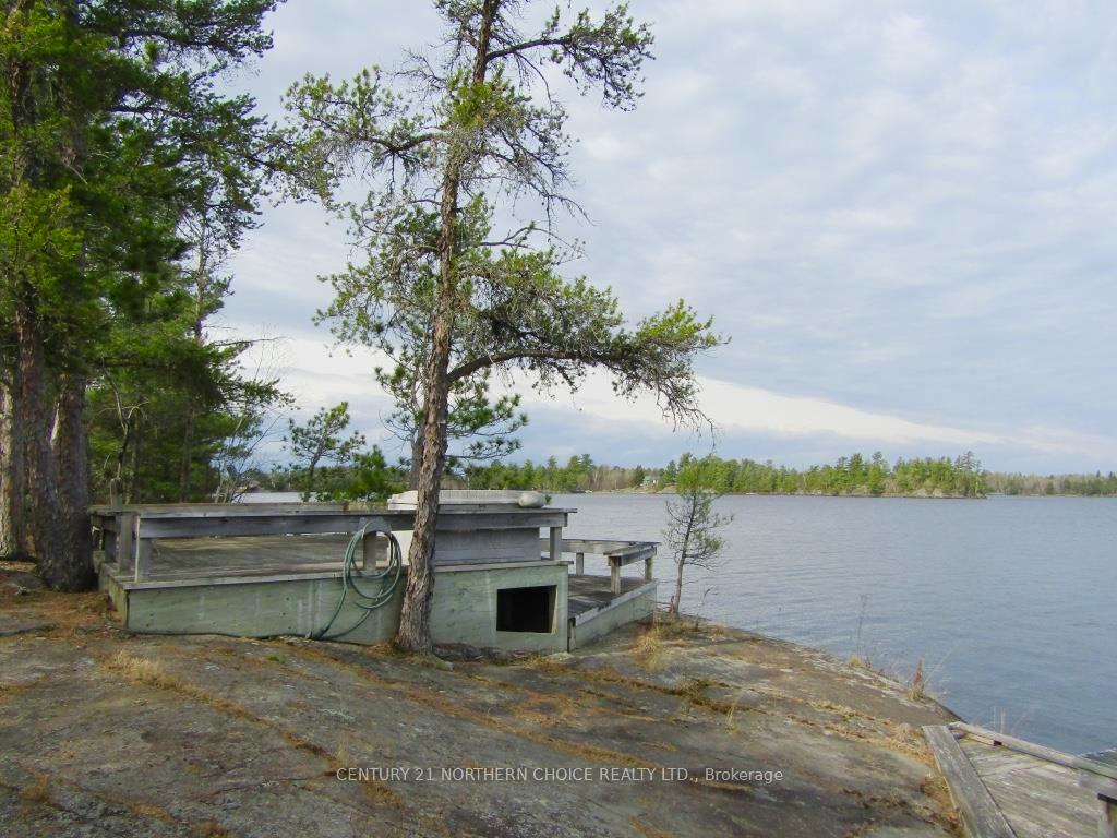 Photo 8 of 689 Bears Pass Road, Fort Frances — HOMEH