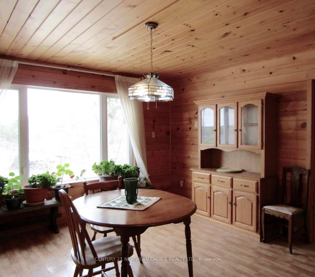 Photo 14 of 689 Bears Pass Road, Fort Frances — HOMEH