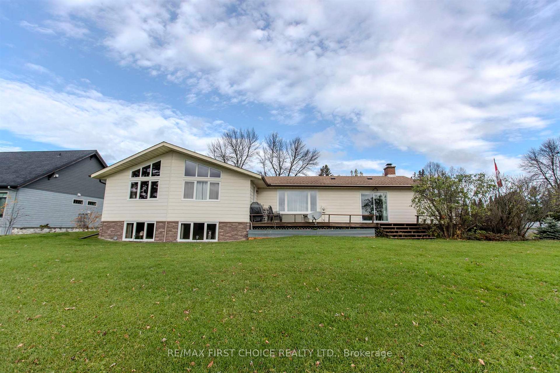 Photo 27 of 57 Strachan Drive, Emo — HOMEH