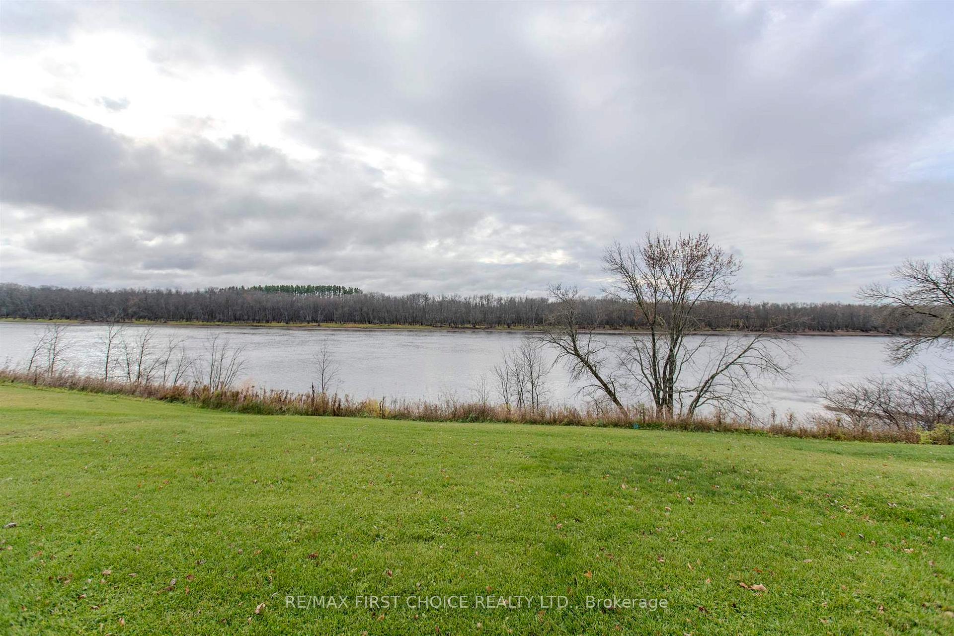 Photo 30 of 57 Strachan Drive, Emo — HOMEH