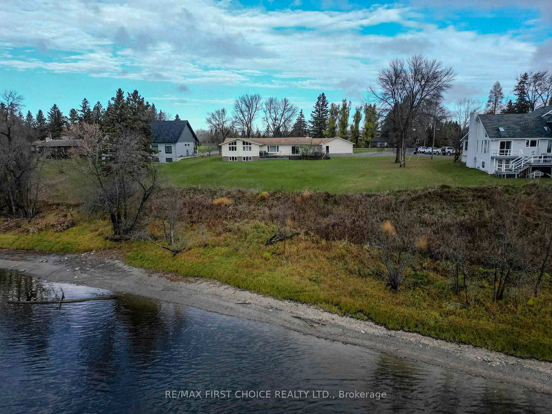Photo 32 of 57 Strachan Drive, Emo — HOMEH
