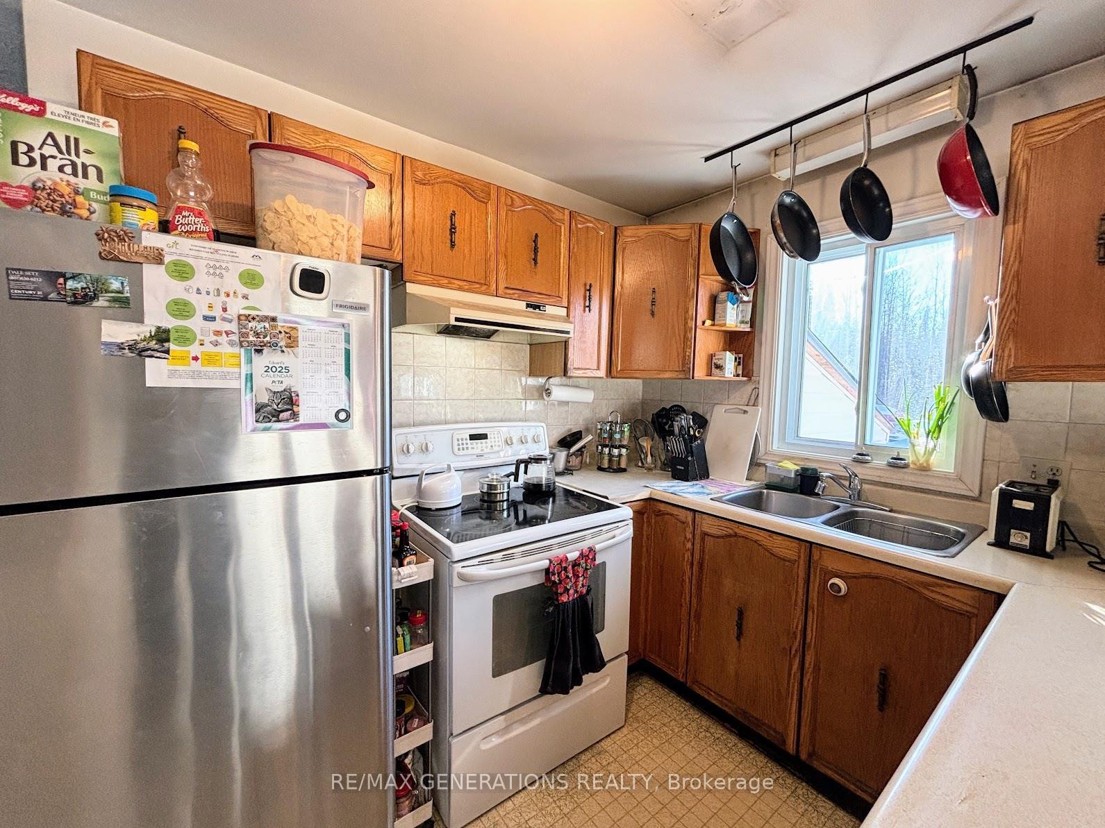 Photo 5 of 58 Matachewan Road, Manitouwadge — HOMEH