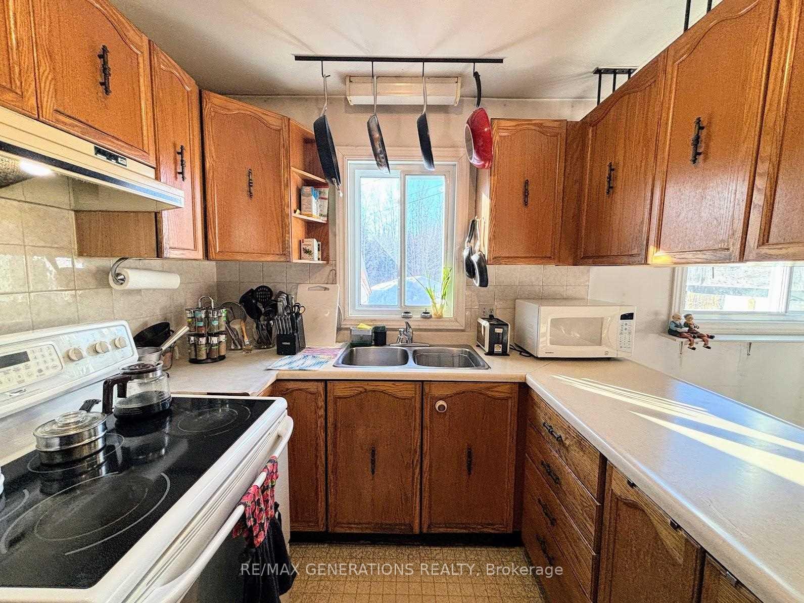 Photo 7 of 58 Matachewan Road, Manitouwadge — HOMEH