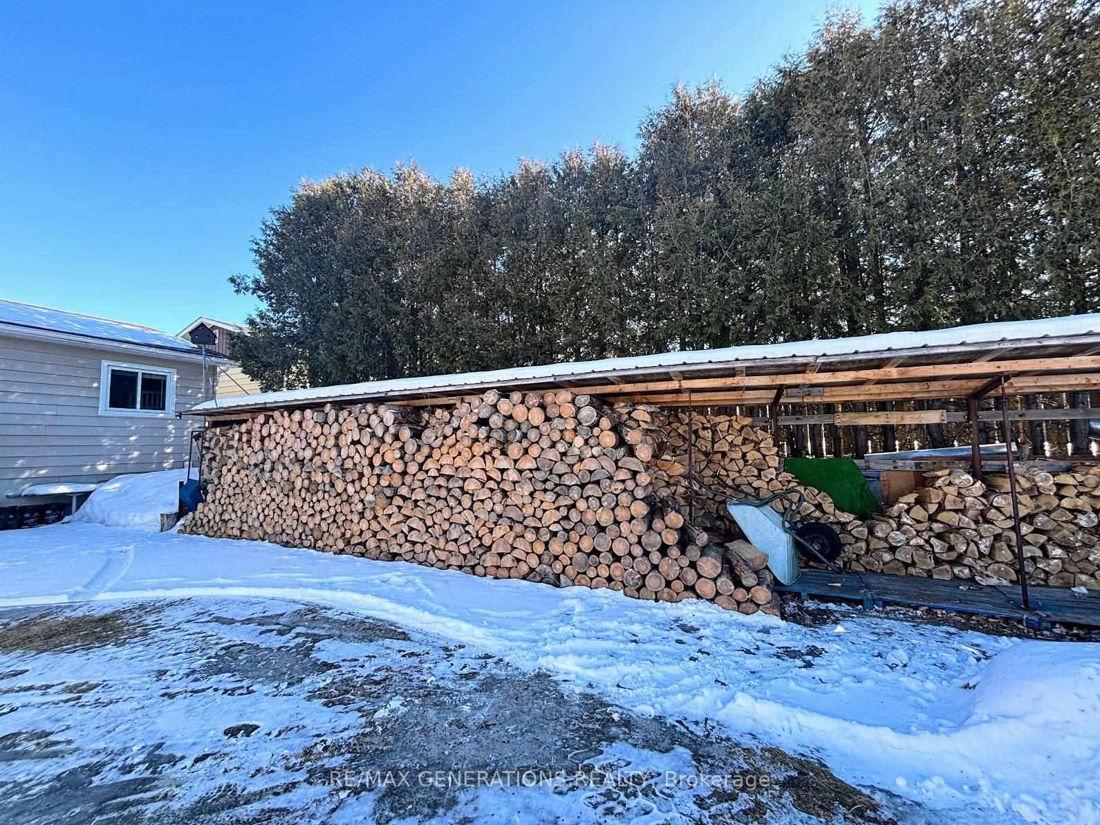 Photo 42 of 58 Matachewan Road, Manitouwadge — HOMEH