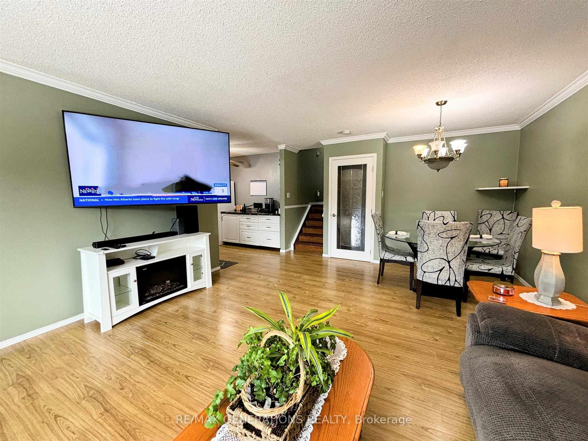 Photo 5 of 125 Hemlo Drive, Marathon — HOMEH