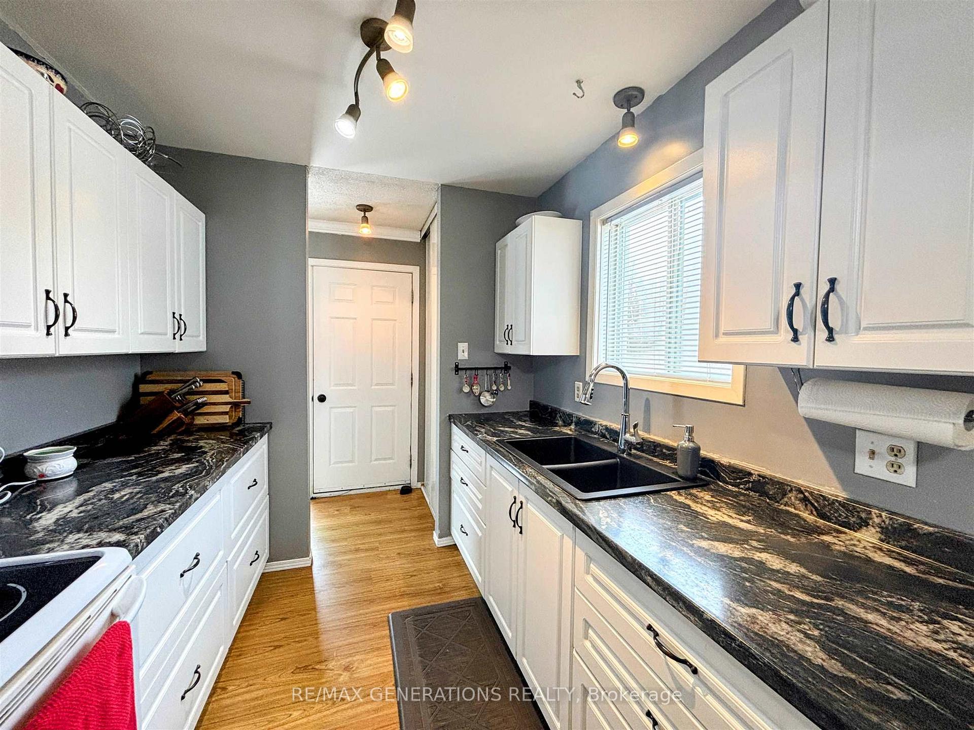 Photo 9 of 125 Hemlo Drive, Marathon — HOMEH