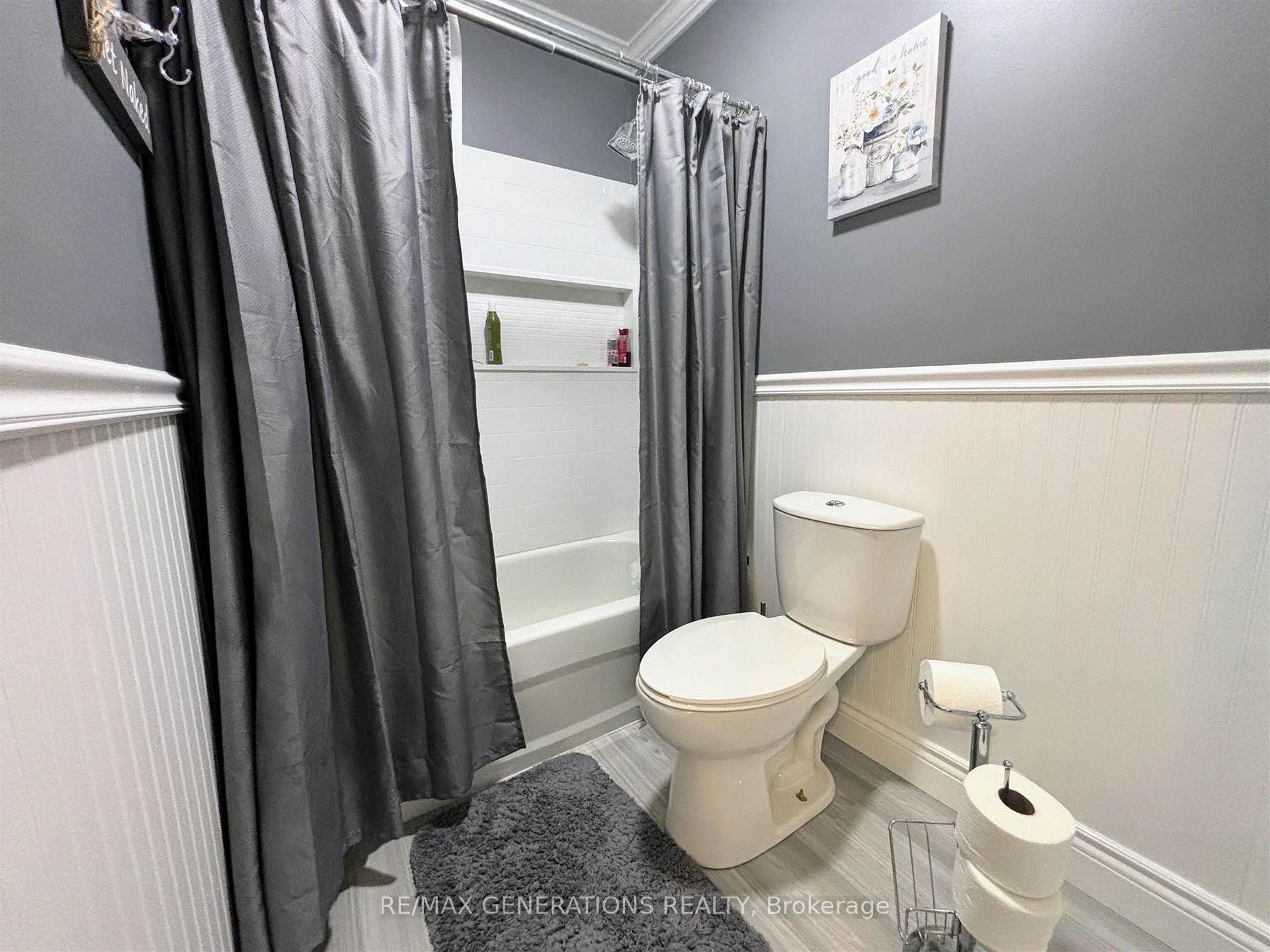 Photo 23 of 125 Hemlo Drive, Marathon — HOMEH