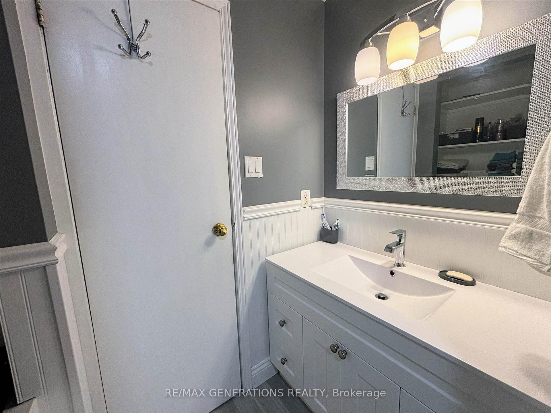 Photo 24 of 125 Hemlo Drive, Marathon — HOMEH