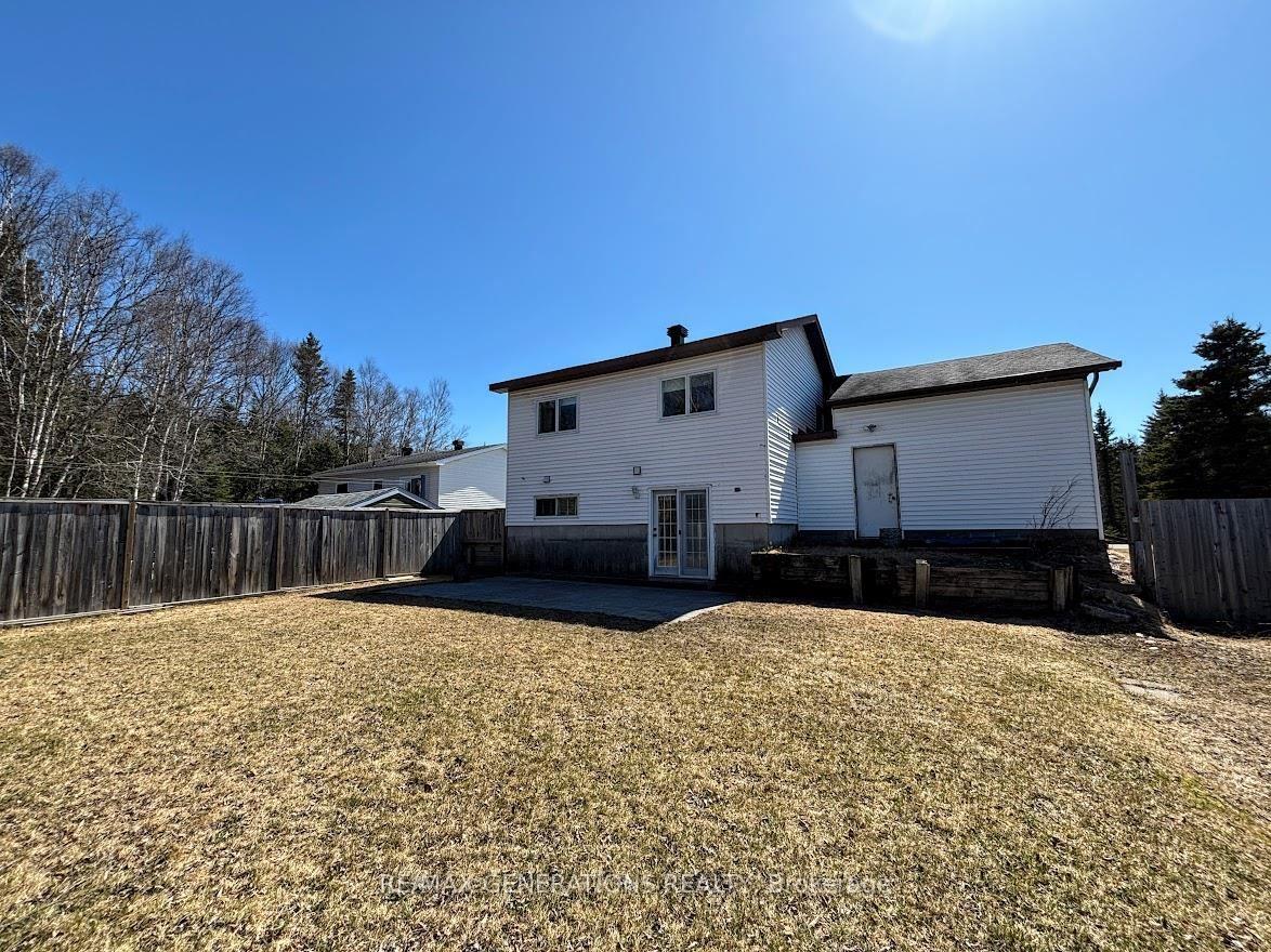 Photo 46 of 125 Hemlo Drive, Marathon — HOMEH