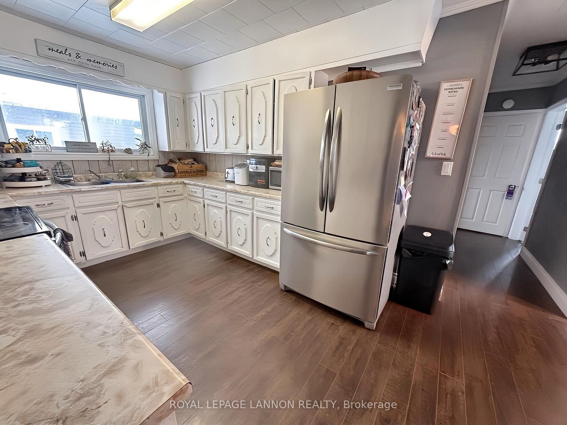 Photo 6 of 405 First Street, Greenstone — HOMEH