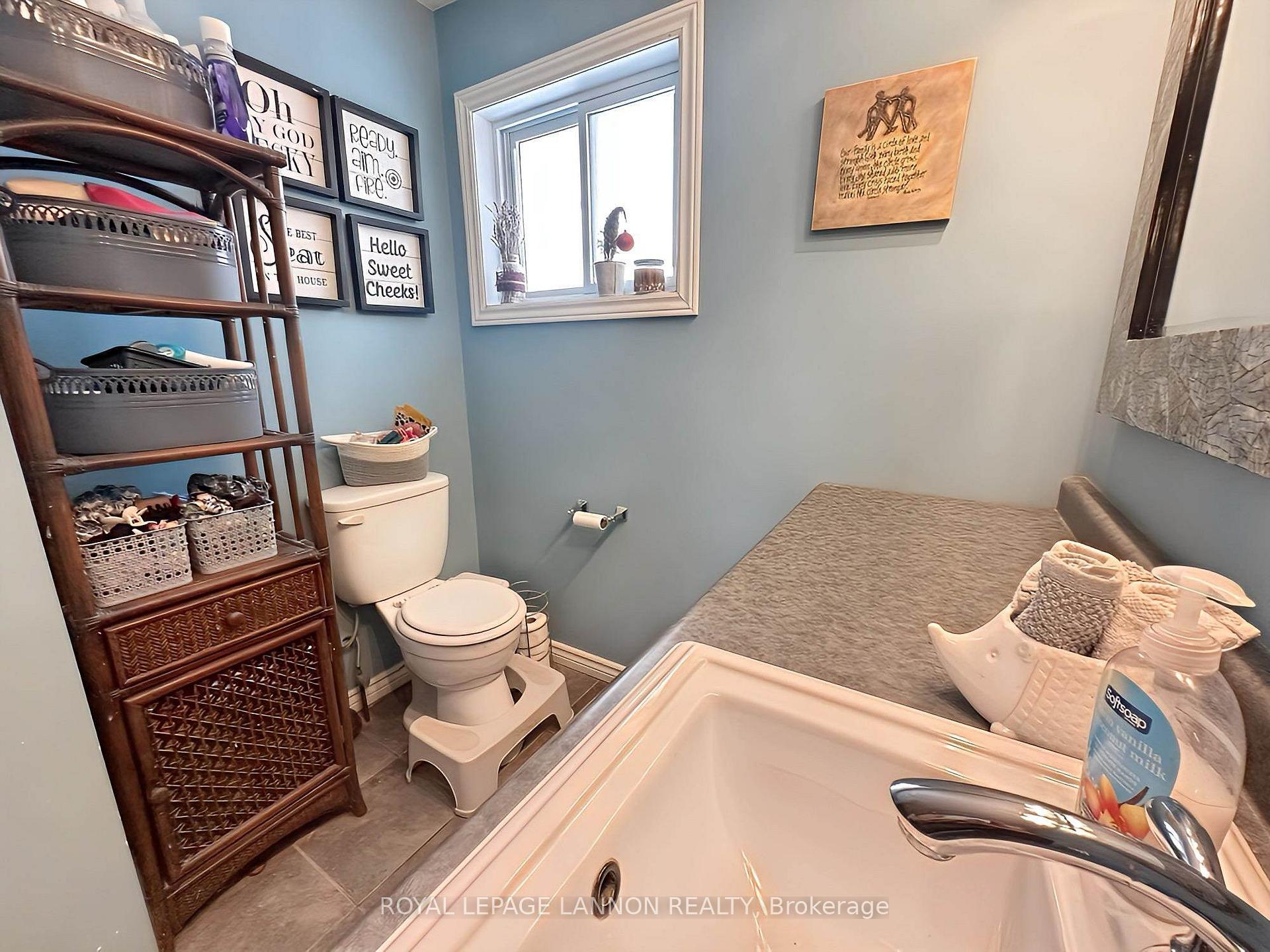 Photo 10 of 405 First Street, Greenstone — HOMEH