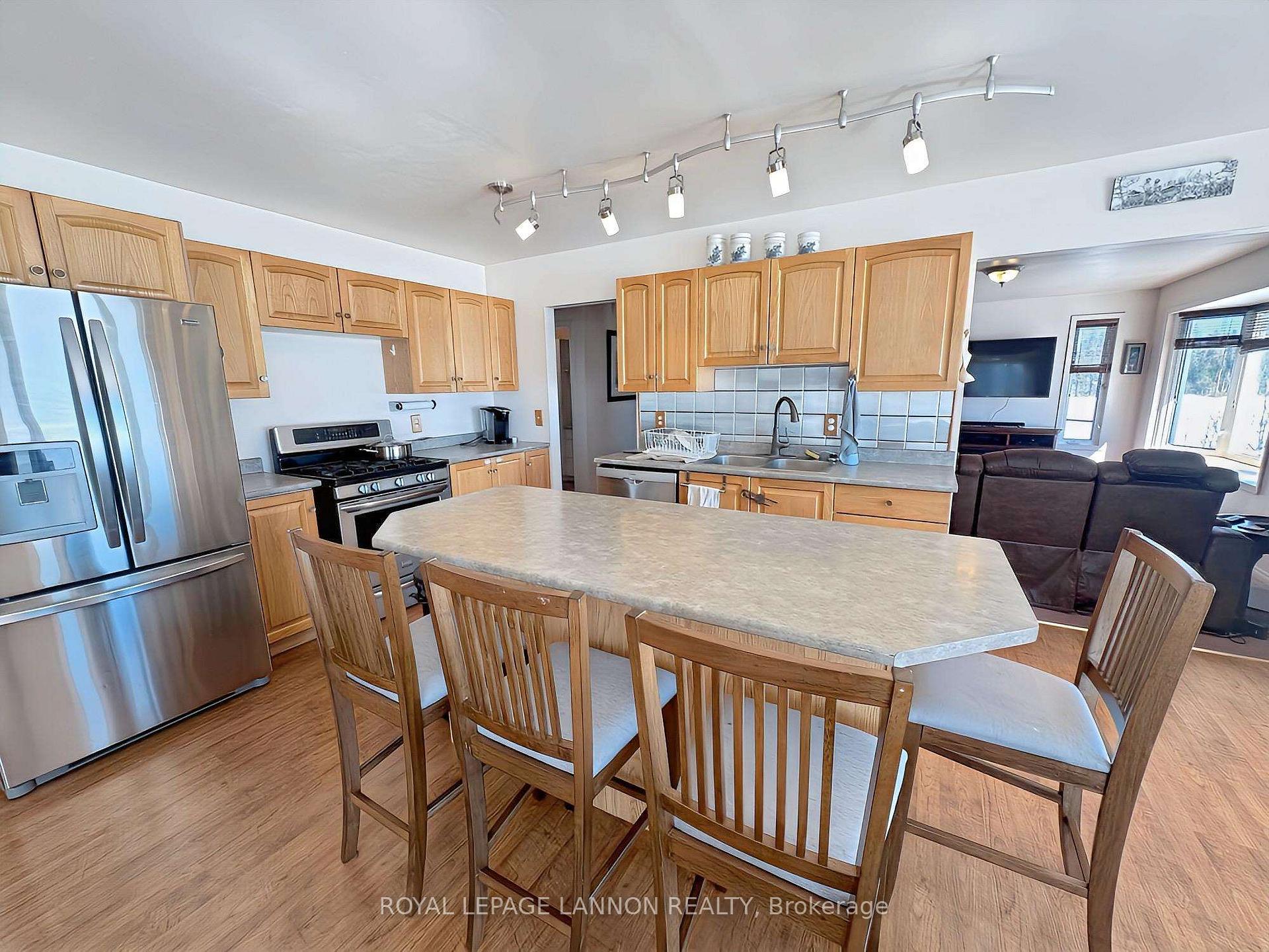 Photo 7 of 77 & 79 MacIntosh Road, Greenstone — HOMEH