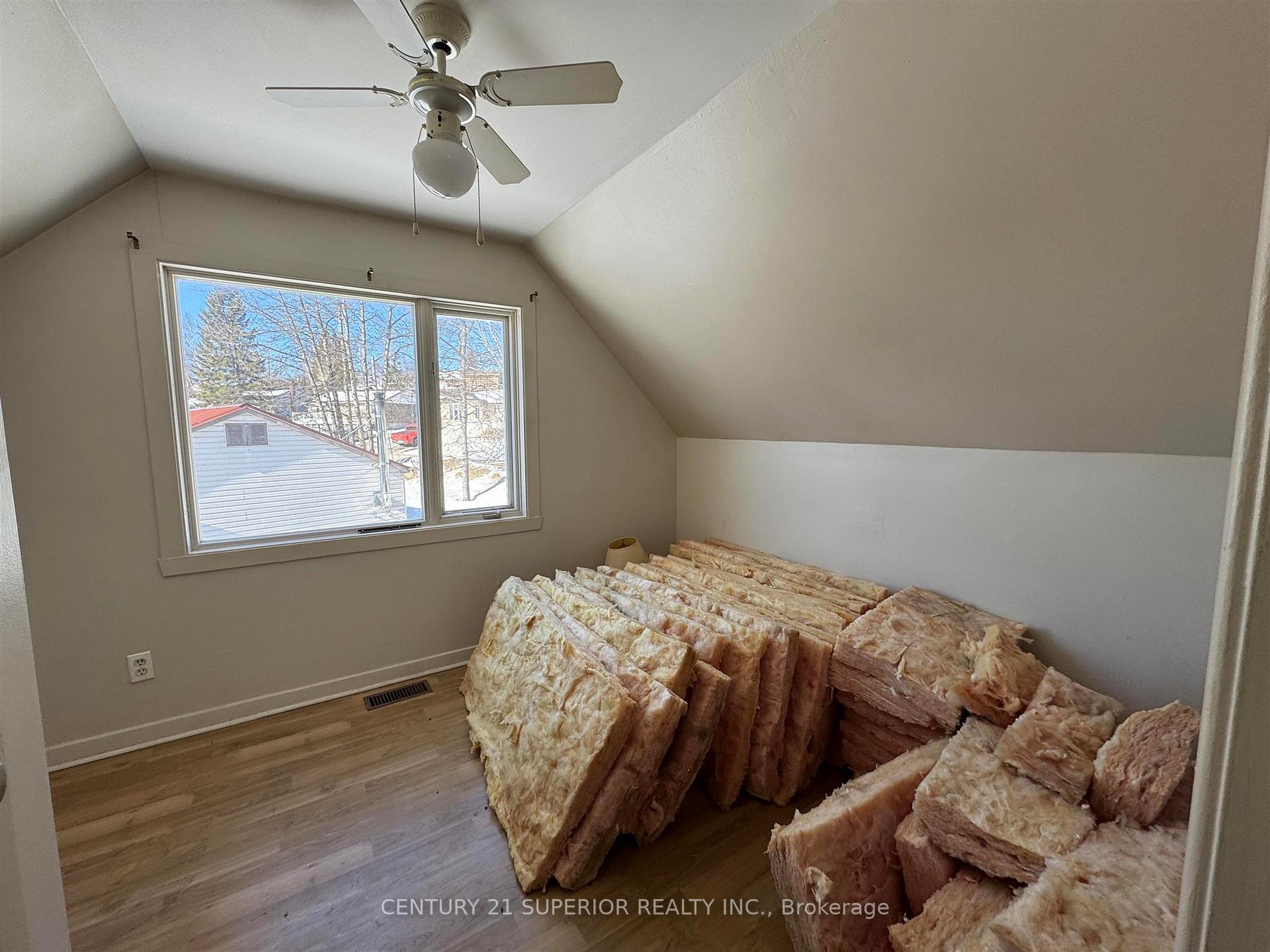 Photo 15 of 12 Swallow Drive, Manitouwadge — HOMEH