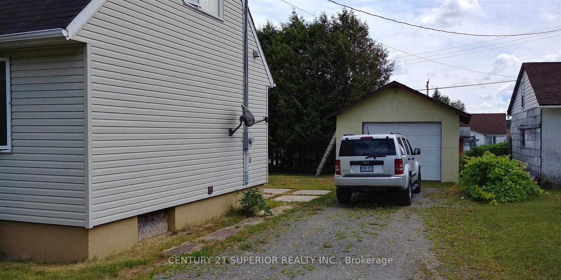 Photo 19 of 12 Swallow Drive, Manitouwadge — HOMEH