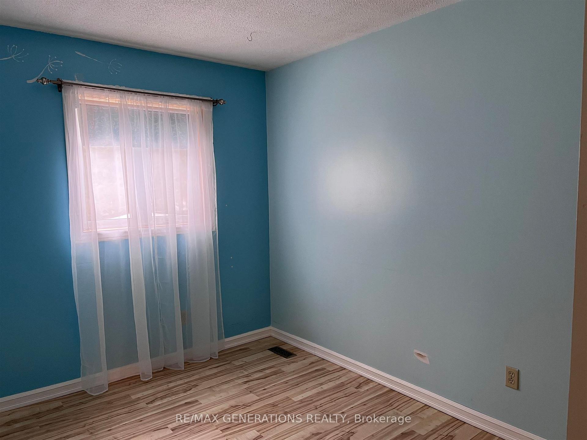 Photo 13 of 25 Nicolet Drive, Marathon — HOMEH