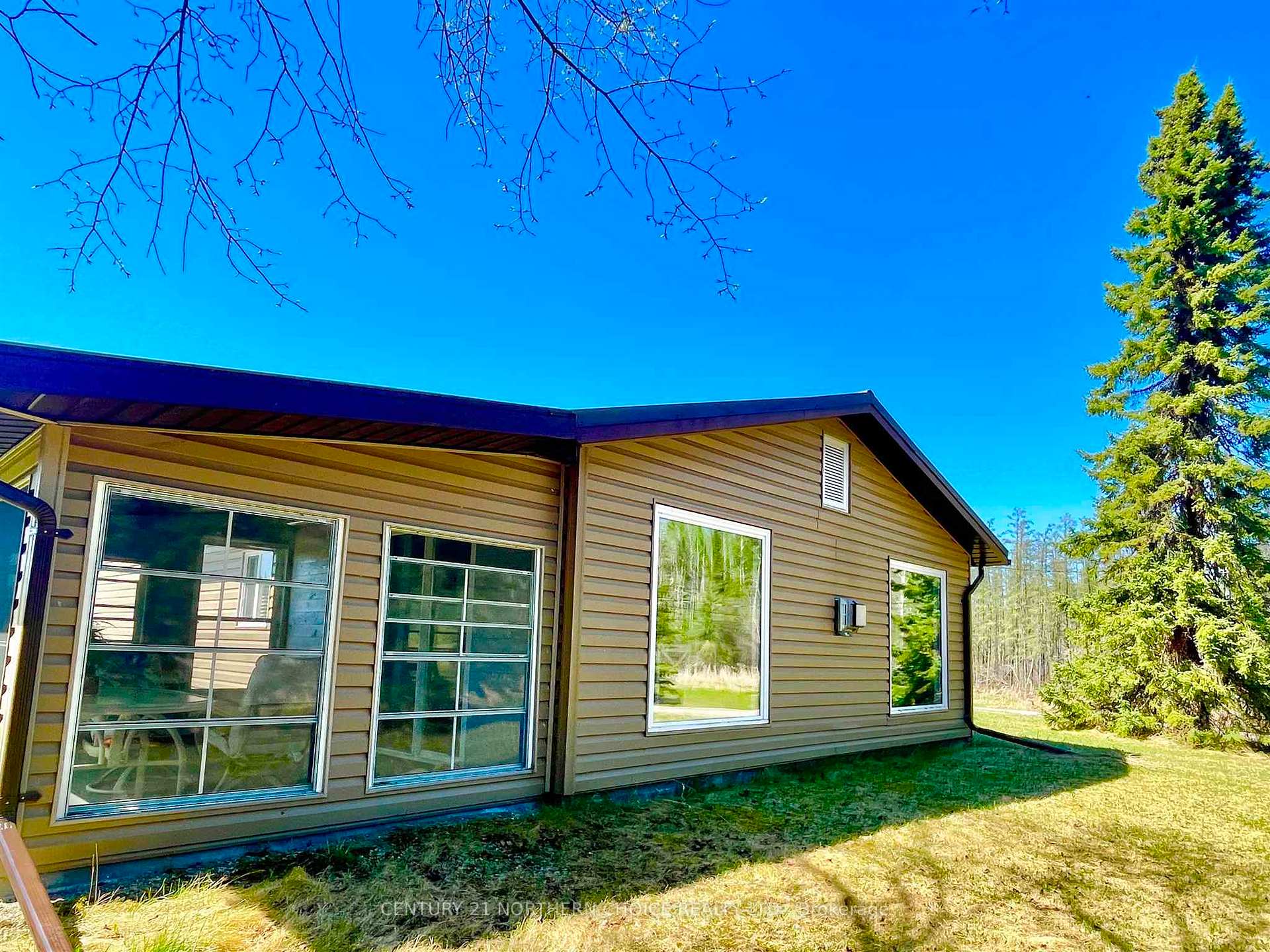 Photo 3 of 276 Hwy 609, Kenora Remote Area, Blue Lake — HOMEH