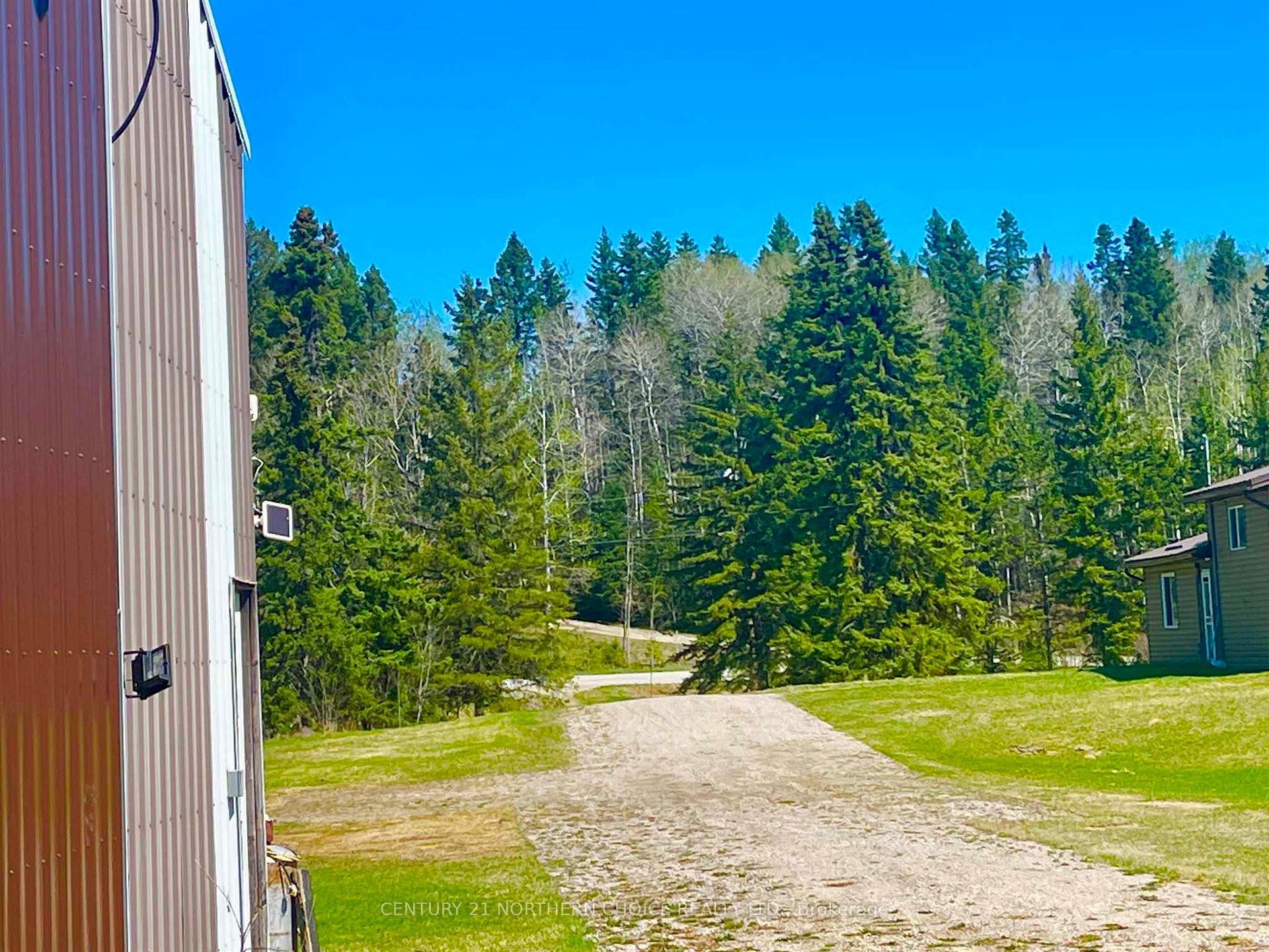 Photo 44 of 276 Hwy 609, Kenora Remote Area, Blue Lake — HOMEH