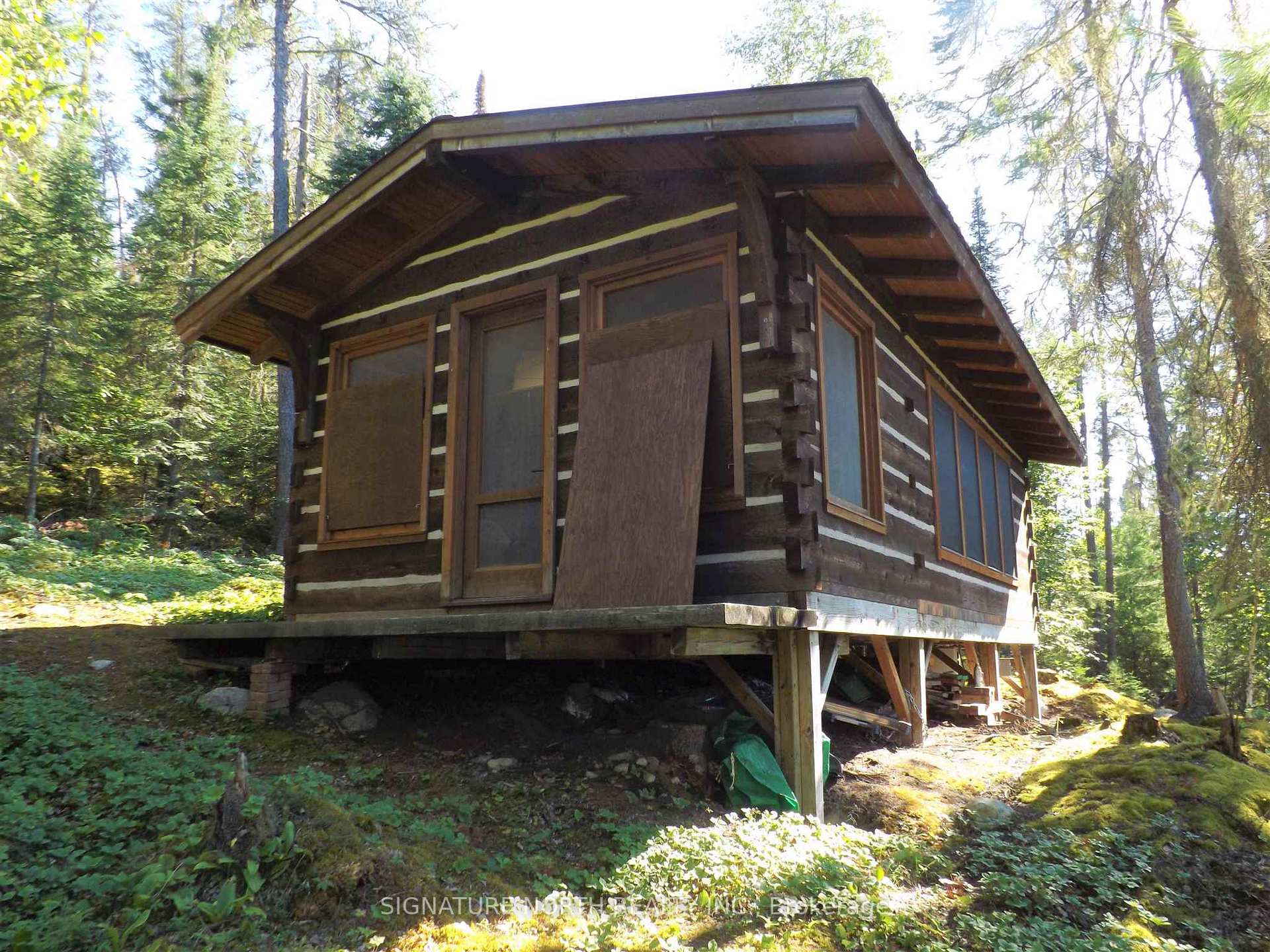 Front of 1 Erdmann Island