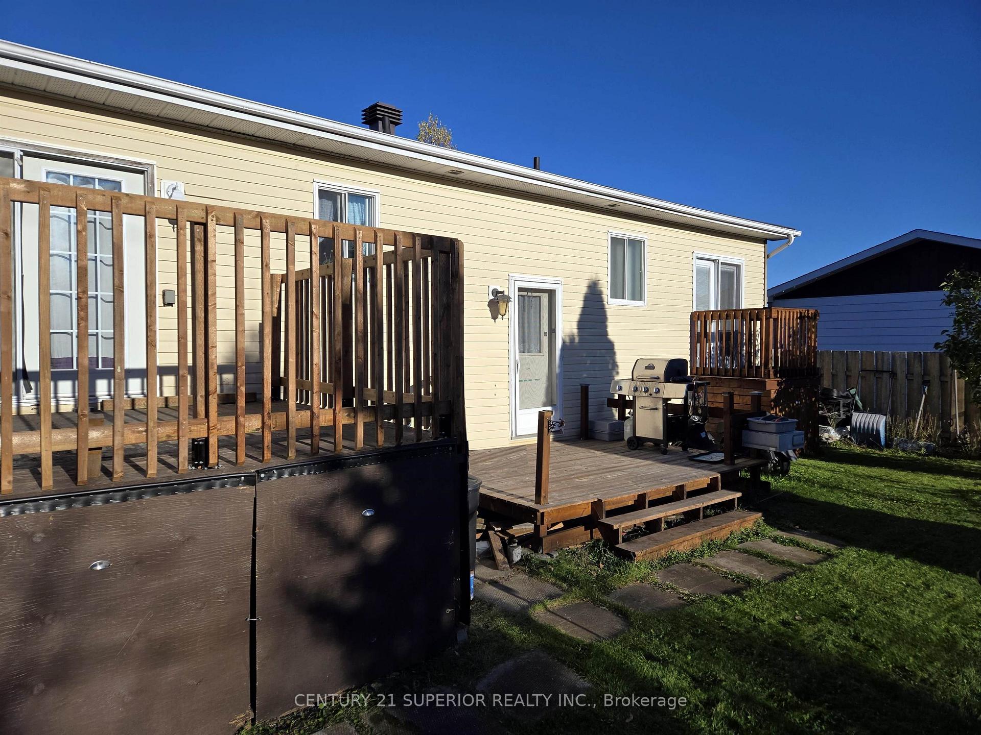 Photo 4 of 4 Fisher Ave, Manitouwadge — HOMEH