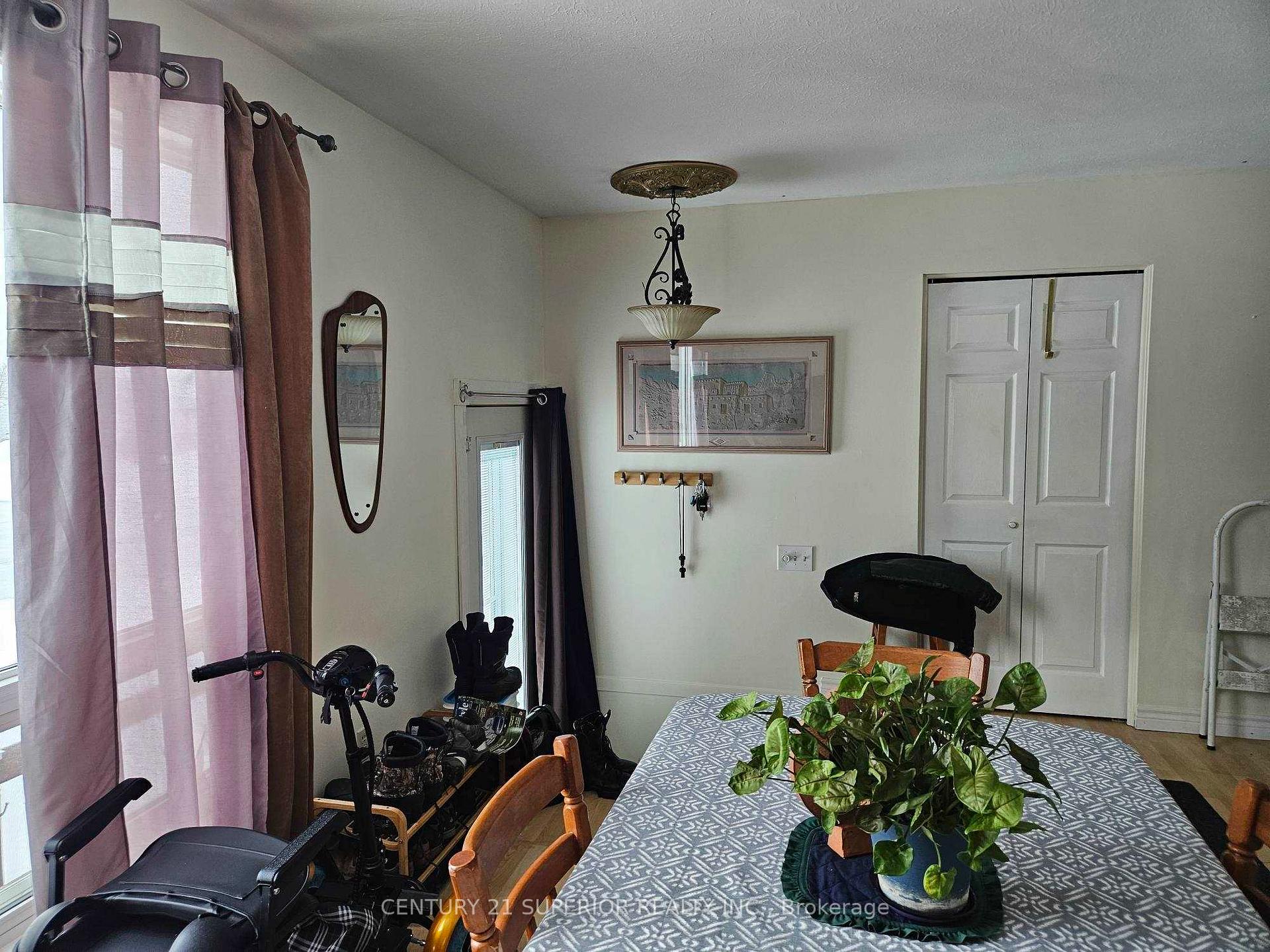 Photo 12 of 4 Fisher Ave, Manitouwadge — HOMEH
