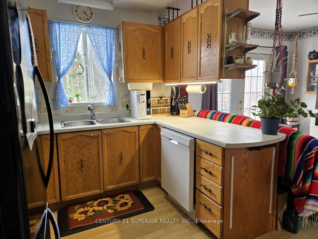 Photo 14 of 4 Fisher Ave, Manitouwadge — HOMEH
