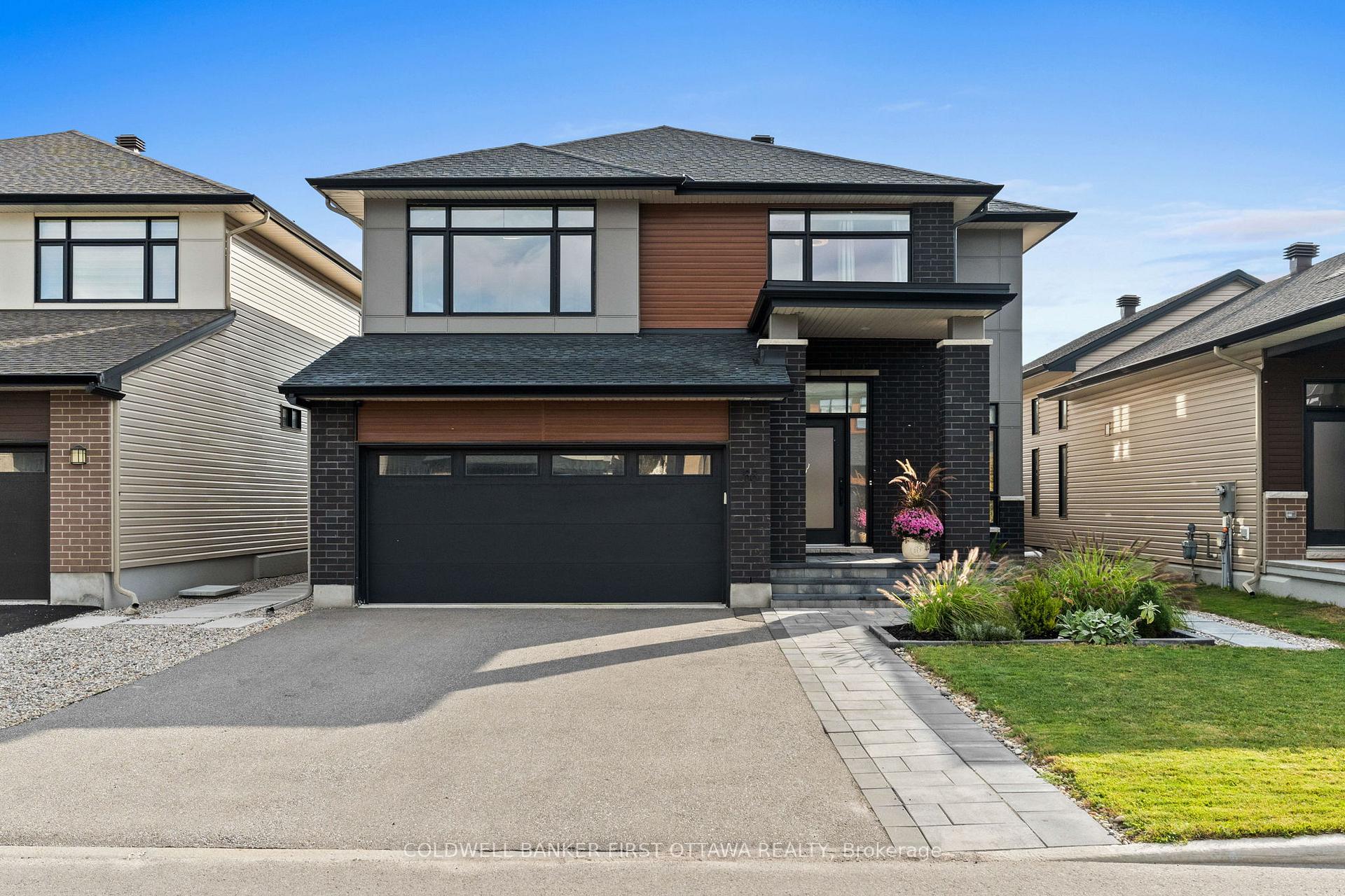 Photo 2 of 68 Hubble Heights, Ottawa, Riverside South/Gloucester Glen — HOMEH