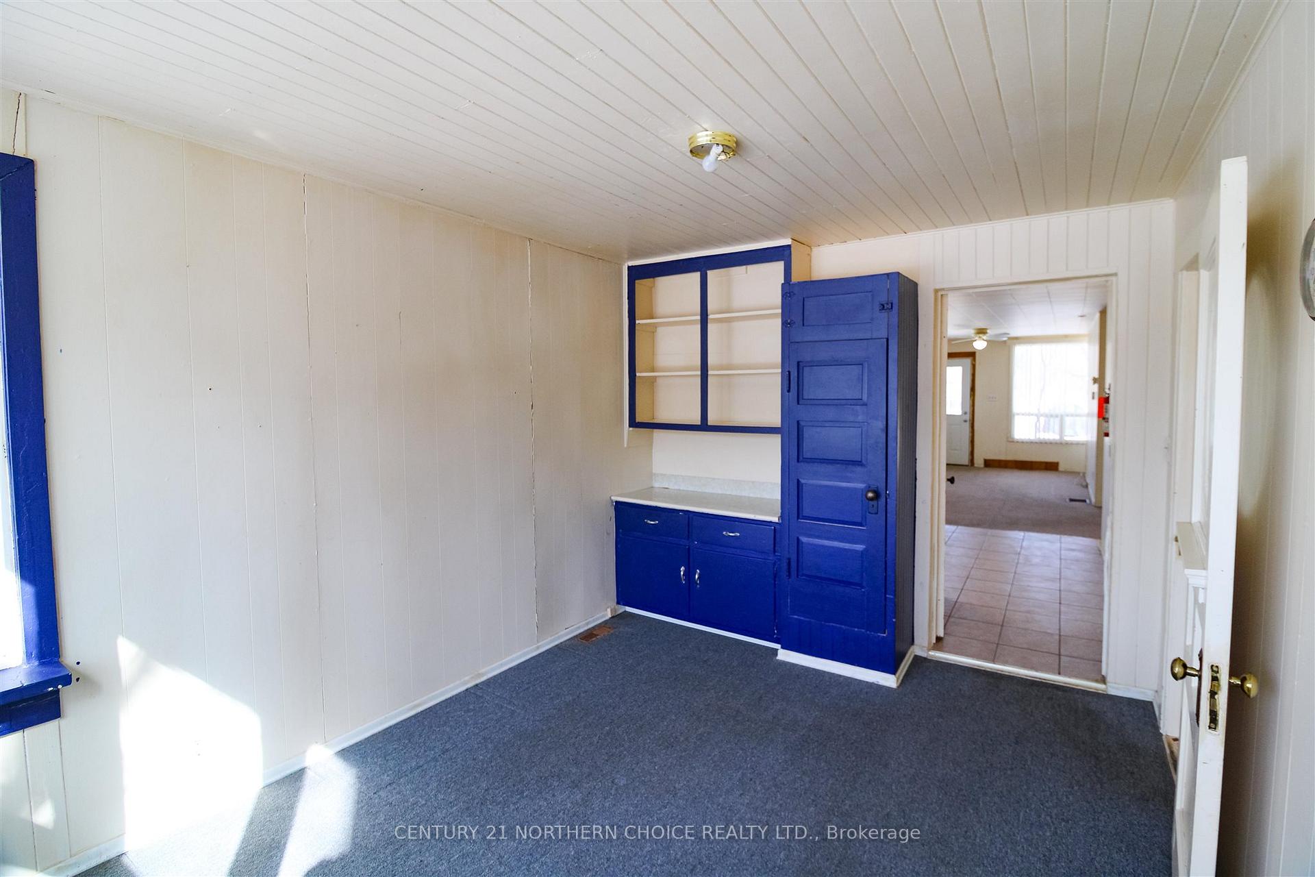 Photo 11 of 829 River Drive, Kenora, Lakeside — HOMEH