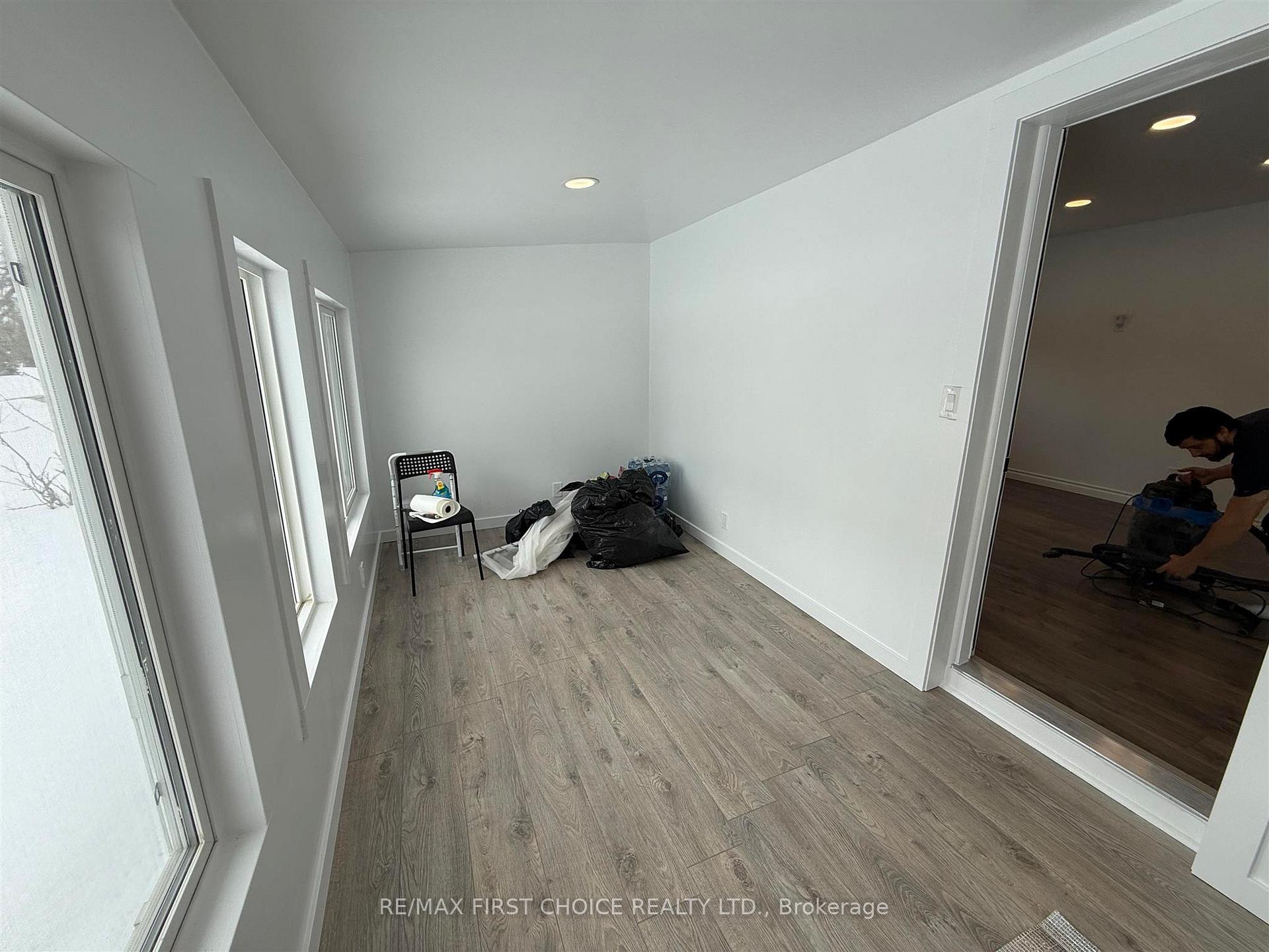 Photo 3 of 215 Pitt Avenue, Dryden, Milestone — HOMEH