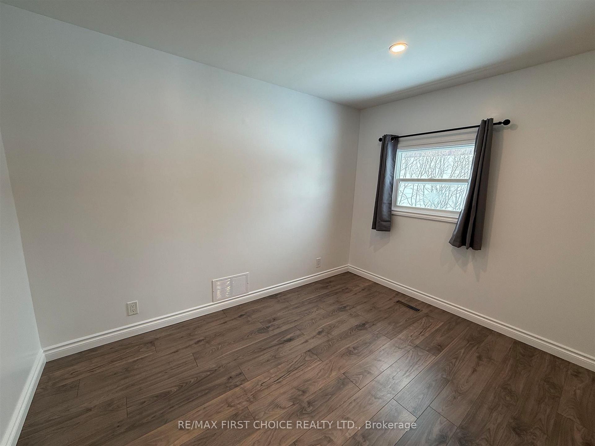 Photo 10 of 215 Pitt Avenue, Dryden, Milestone — HOMEH