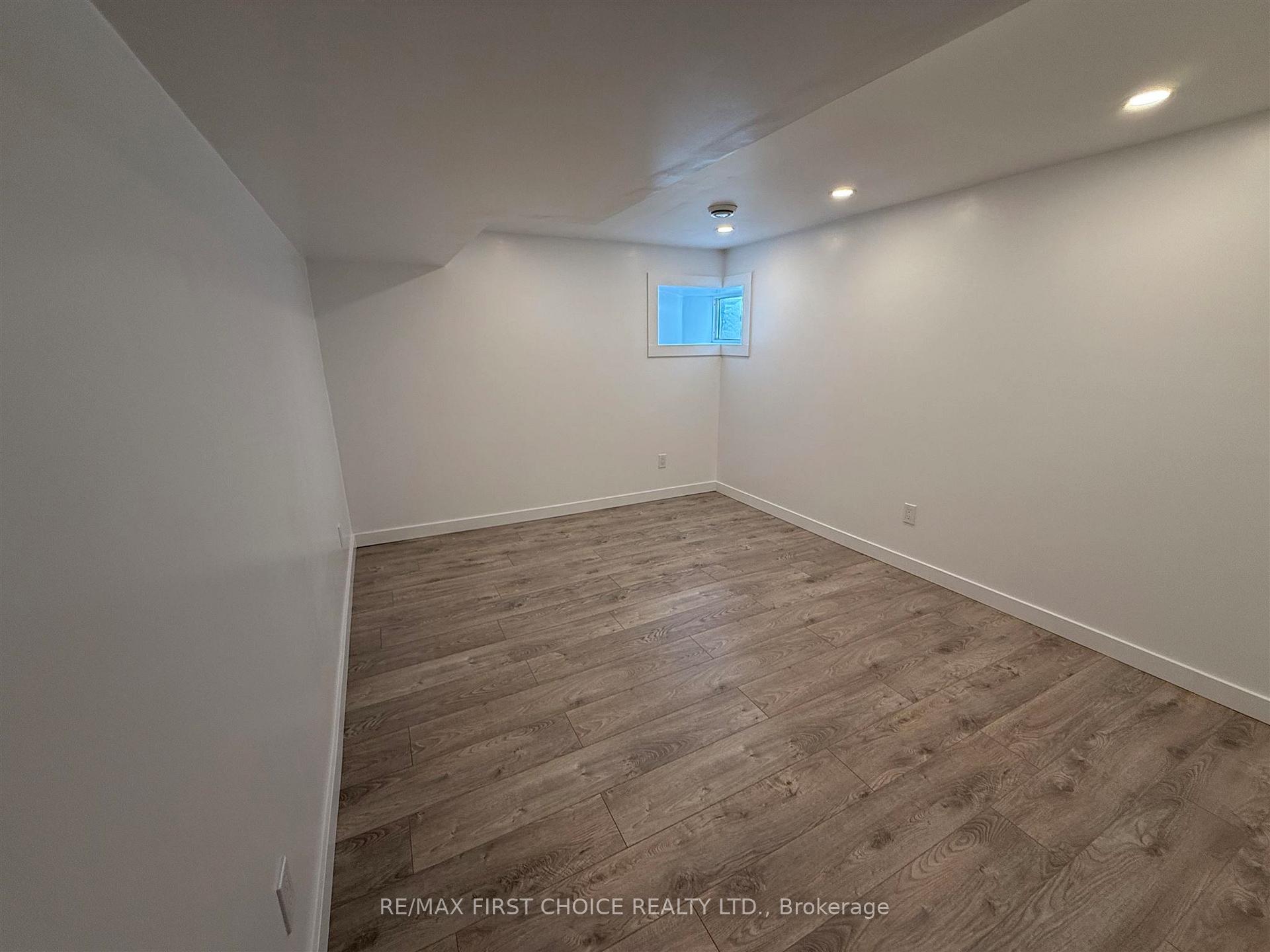 Photo 13 of 215 Pitt Avenue, Dryden, Milestone — HOMEH
