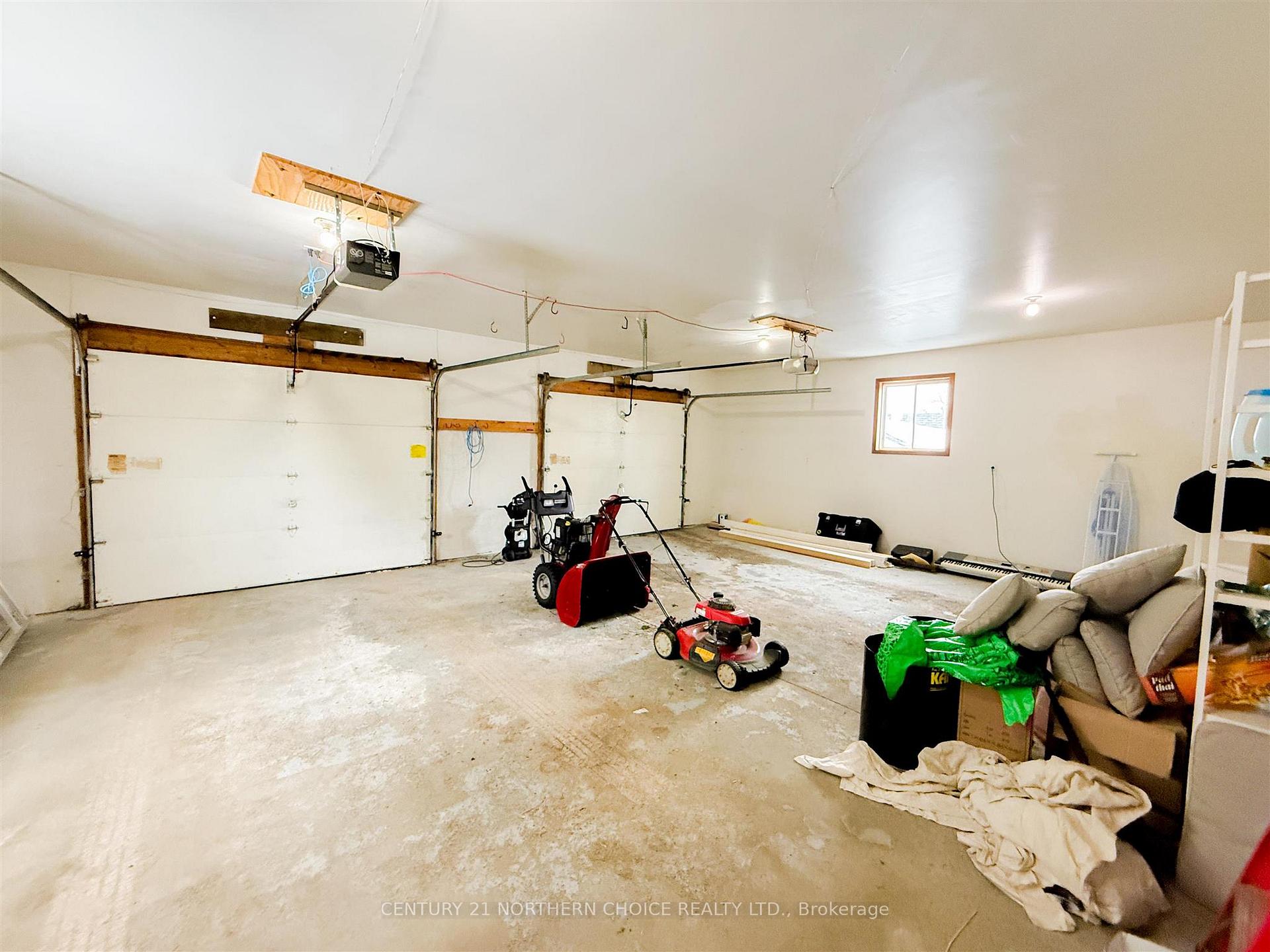 Photo 4 of 126 Mascott Avenue, Kenora, Ride Out — HOMEH