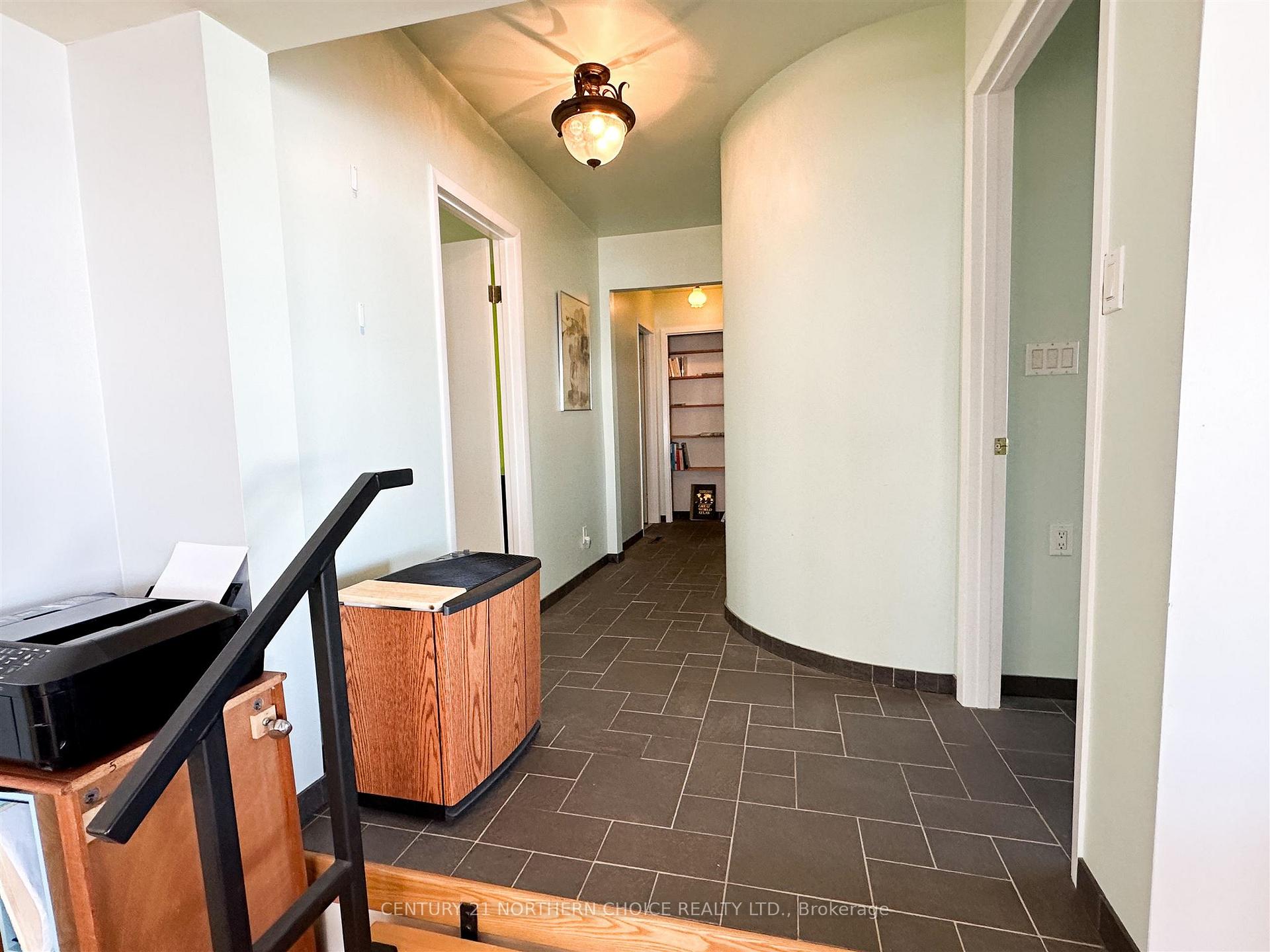 Photo 16 of 51 Howey Street, Red Lake — HOMEH
