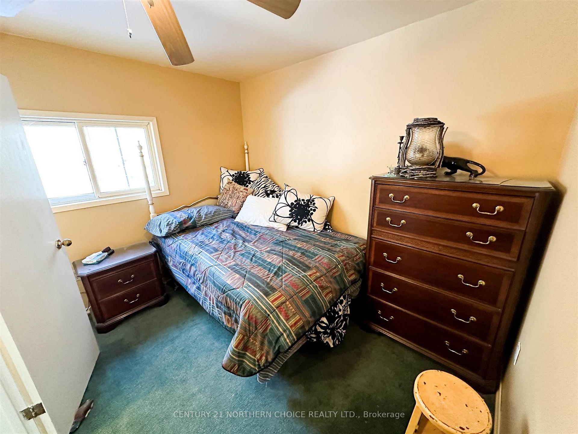 Photo 22 of 51 Howey Street, Red Lake — HOMEH