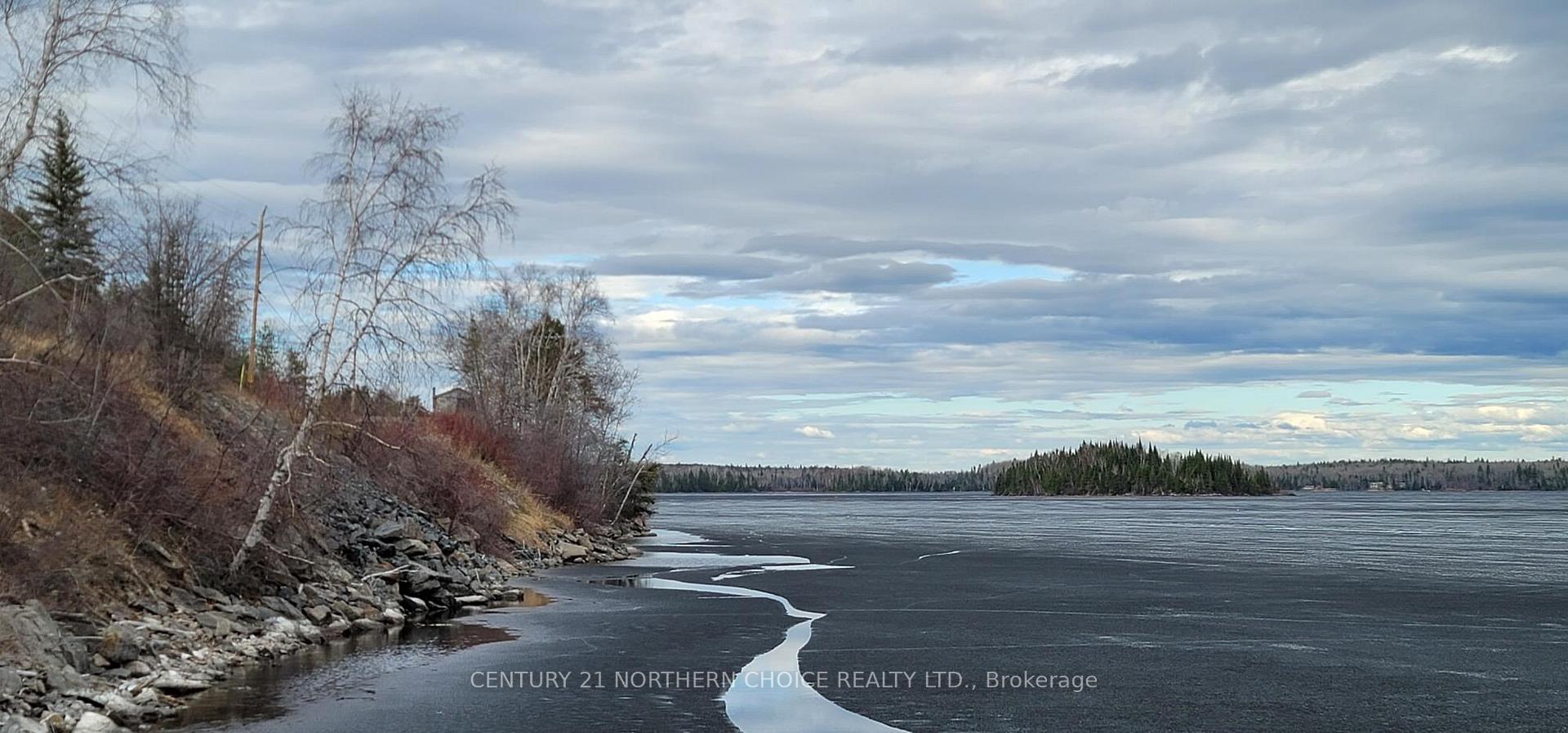 Photo 30 of 51 Howey Street, Red Lake — HOMEH