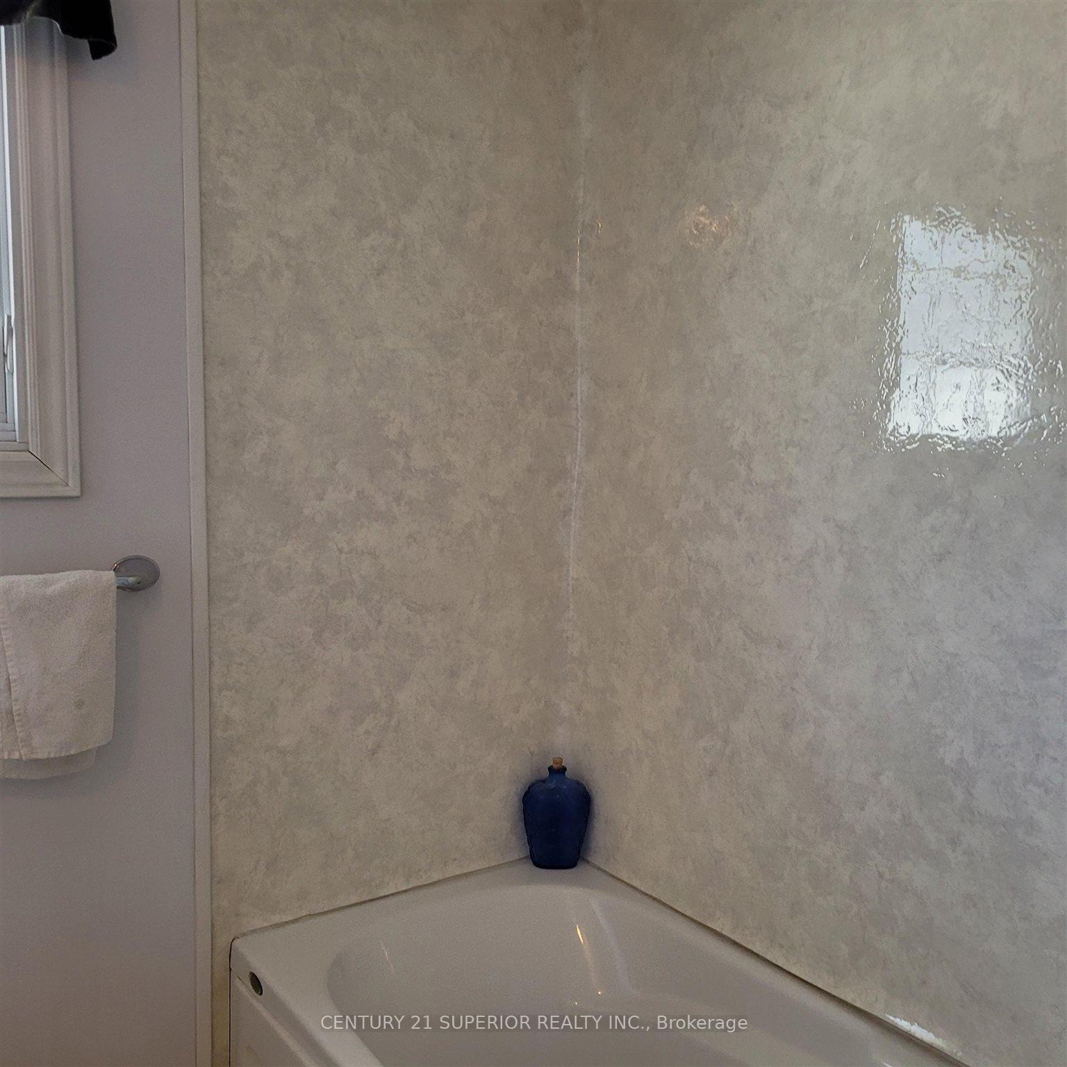 Photo 15 of 32 Lynx Ave, Manitouwadge — HOMEH
